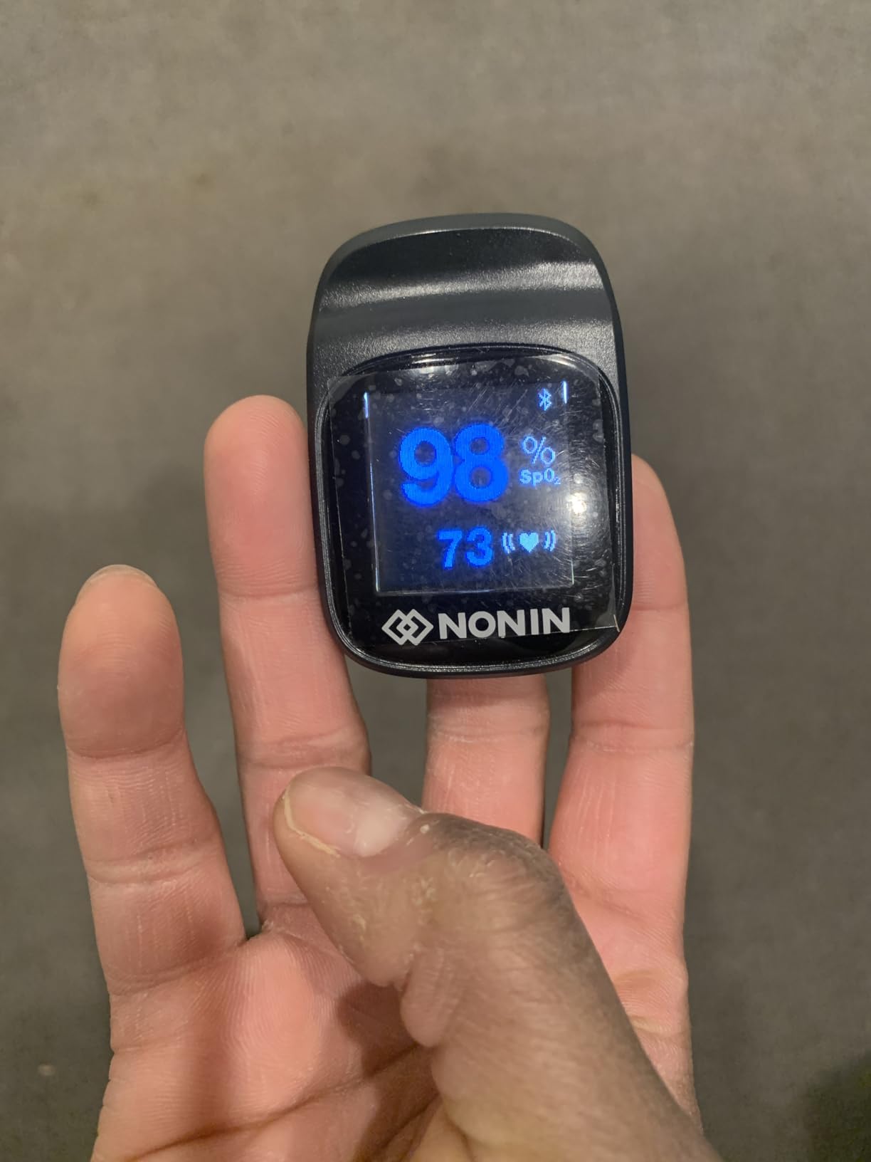 Nonin TruO2 OTC Pulse Oximeter Model 3250 FDA-Cleared, Over-The-Counter Medical Grade Wireless Fingertip Pulse Oximeter - Customer Photo 1