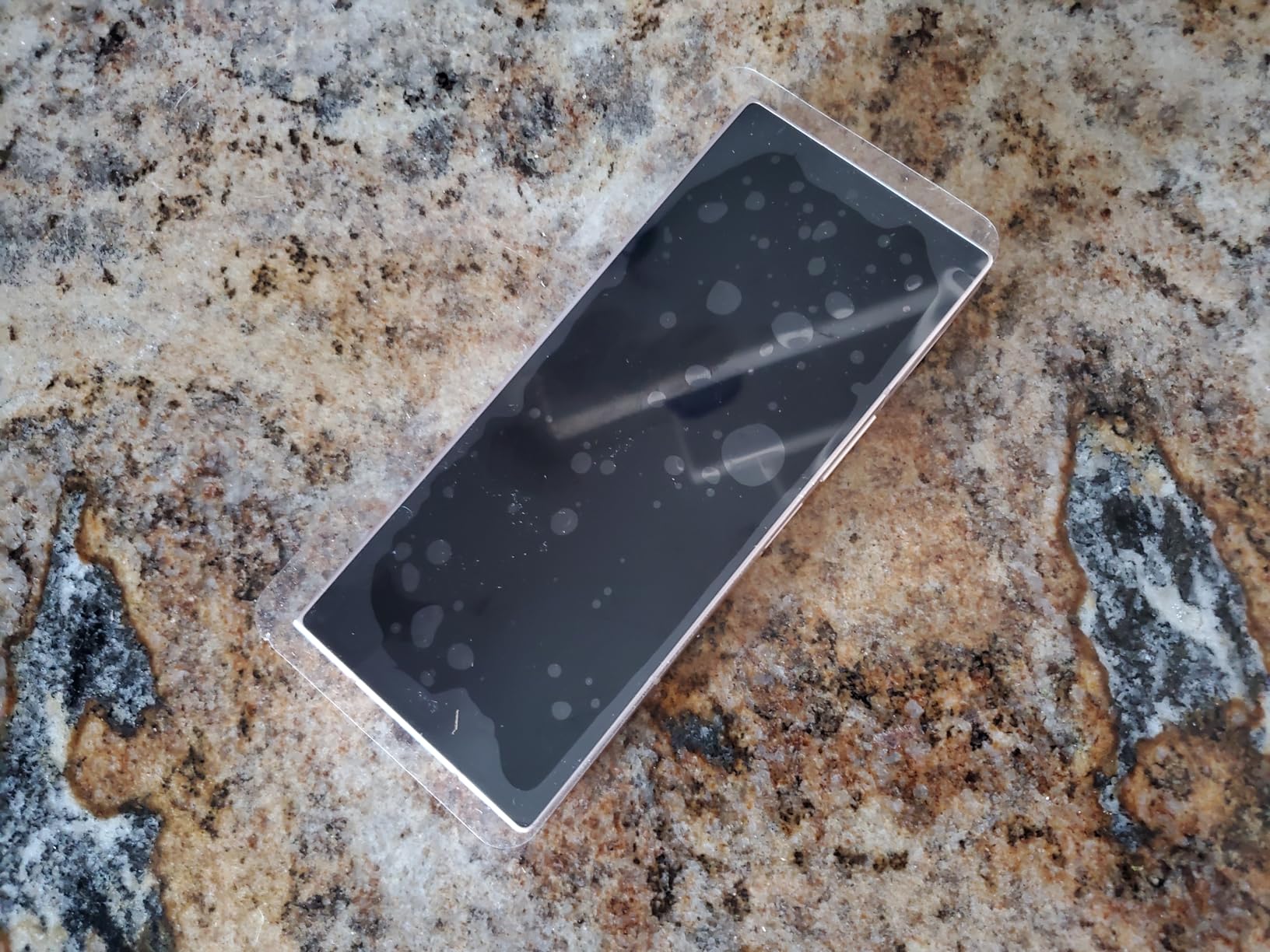 Samsung Galaxy Z Fold 6 AI Cell Phone, 256GB Unlocked Silver Shadow (Renewed) customer photo 1
