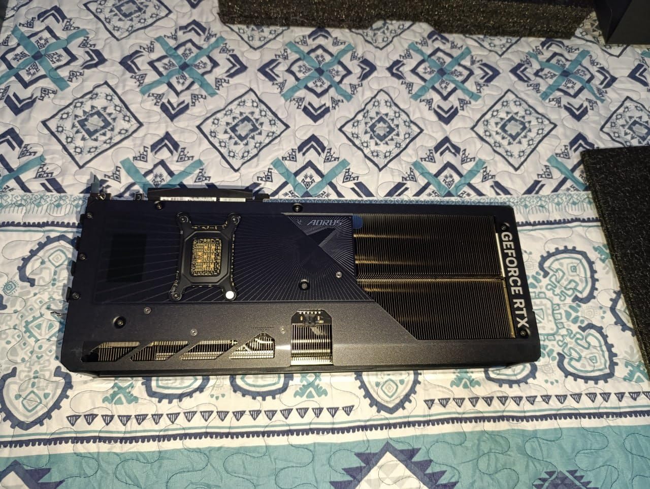 GIGABYTE GeForce RTX 5080 WINDFORCE OC SFF 16G Graphics Card, WINDFORCE Cooling System, 16GB 256-bit GDDR7, GV-N5080WF3OC-16GD Video Card customer photo 1