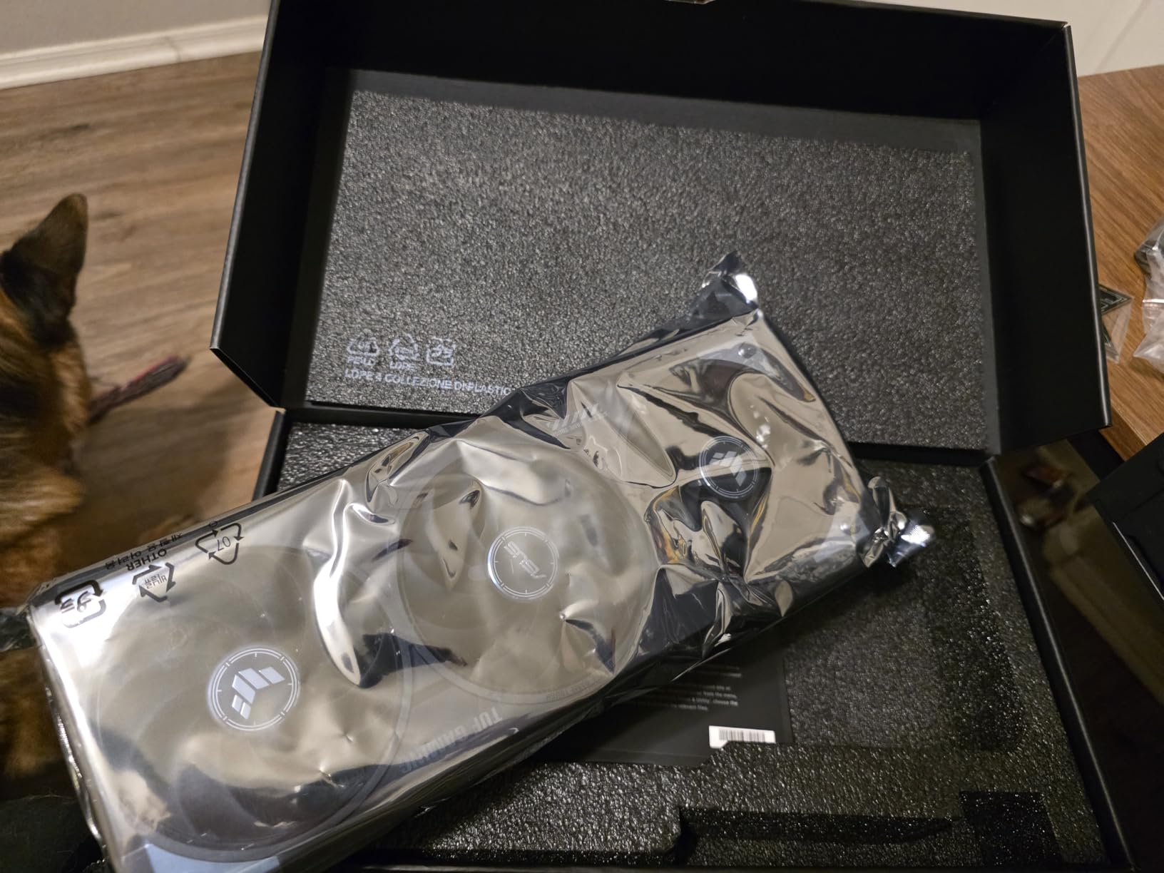 ASUS TUF GeForce RTX 5070 12GB GDDR7 OC Edition Graphics Card, NVIDIA, Desktop (PCIe 5.0, HDMI/DP 2.1, 3.125-Slot, Military-Grade Components) customer photo 2