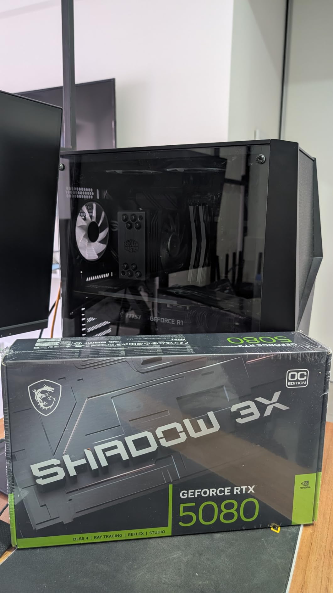 MSI Gaming RTX 5080 16G Shadow 3X OC Graphics Card (16GB GDDR7, 256-bit, DisplayPort x 3 2.1a, HDMI 2.1b, NVIDIA Blackwell Architecture) customer photo 2