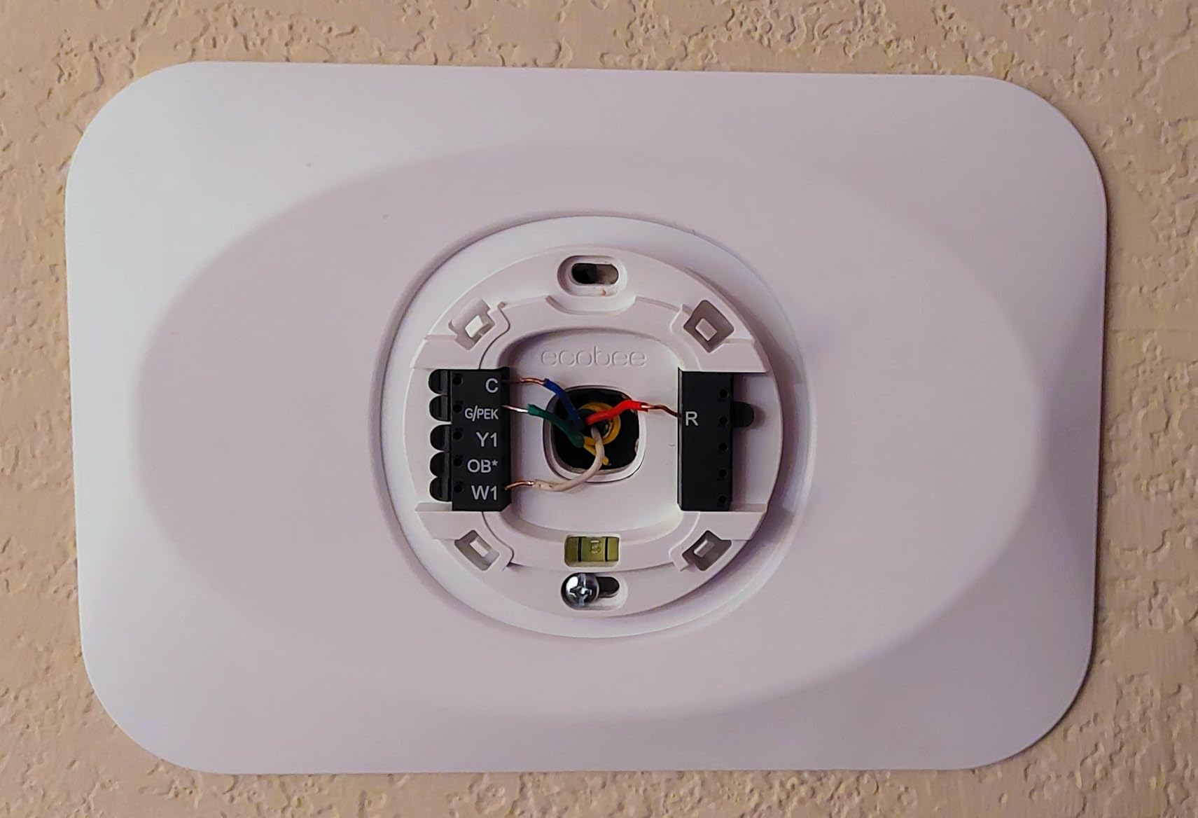 ecobee Smart Thermostat Essential - Energy Star Certified programmable Wi-Fi Thermostat - Works with Siri, Alexa, and Google Assistant customer photo 1