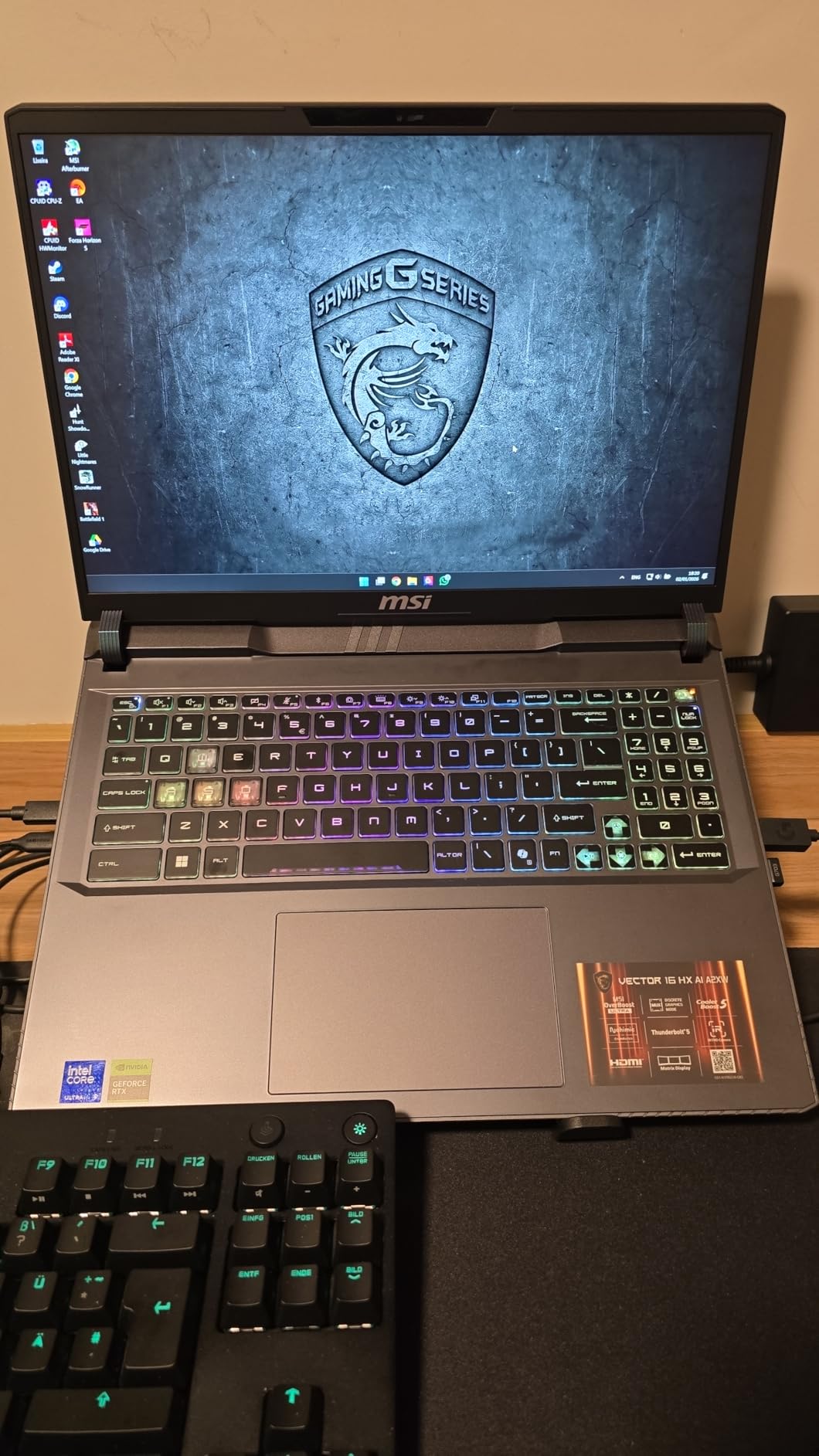 msi Vector 16 HX AI 16 240Hz QHD+ Gaming Laptop Intel Core Ultra 9-275HX NVIDIA Geforce RTX 5080 32GB DDR5 2TB NVMe SSD Thunderbolt 5 Wi-Fi 7 Win 11 Pro Cosmo Gray A2XWIG-058US customer photo 1