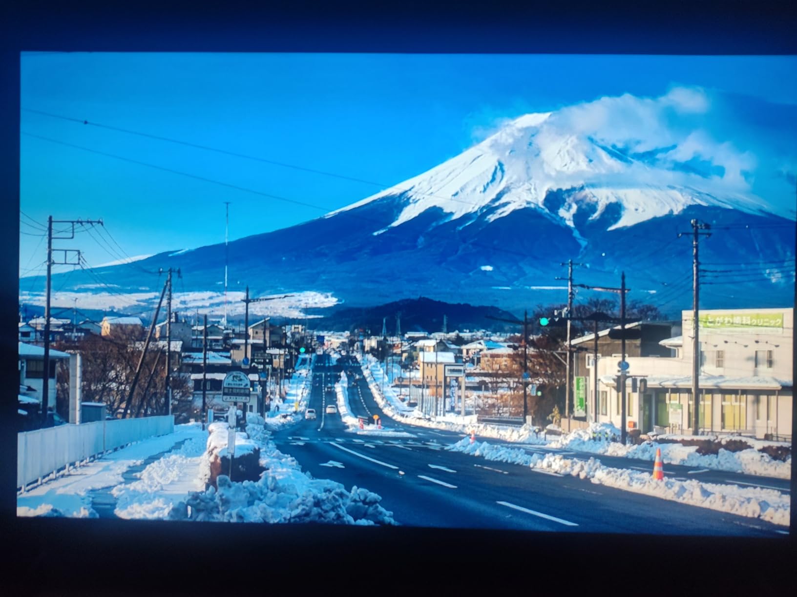 40-Inch Class A4 Series FHD 1080p Smart Fire TV (40A4NF, 2025 Model) - DTS Virtual: X, Slim Bezel Design, Alexa Built in, Streaming TV, Black customer photo 1
