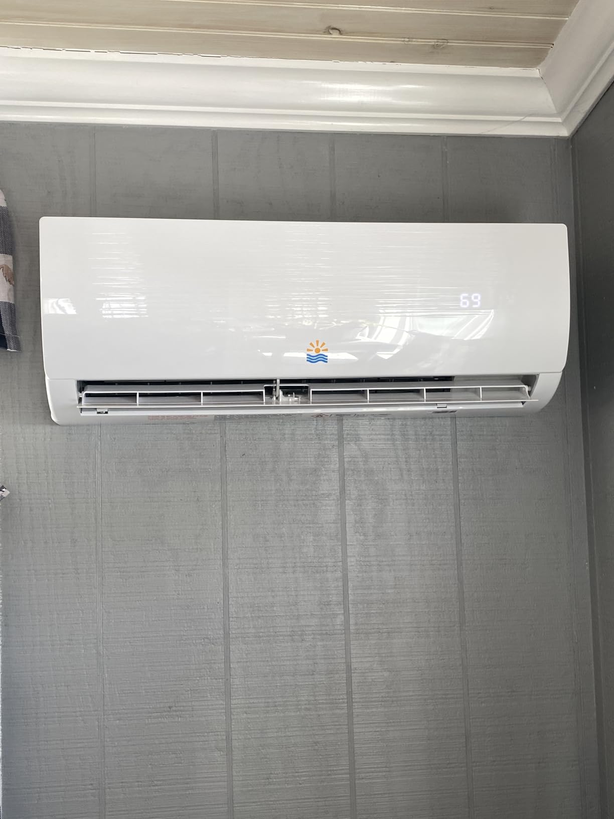 Mini Split Ac/Heating System - 12000 BTU Ductless Mini Split Air Conditioner with Heat Pump, 19 SEER2 115V Energy Efficient Ac Unit Up to 750 Sq.Ft with Installation Kit - Customer Photo 2