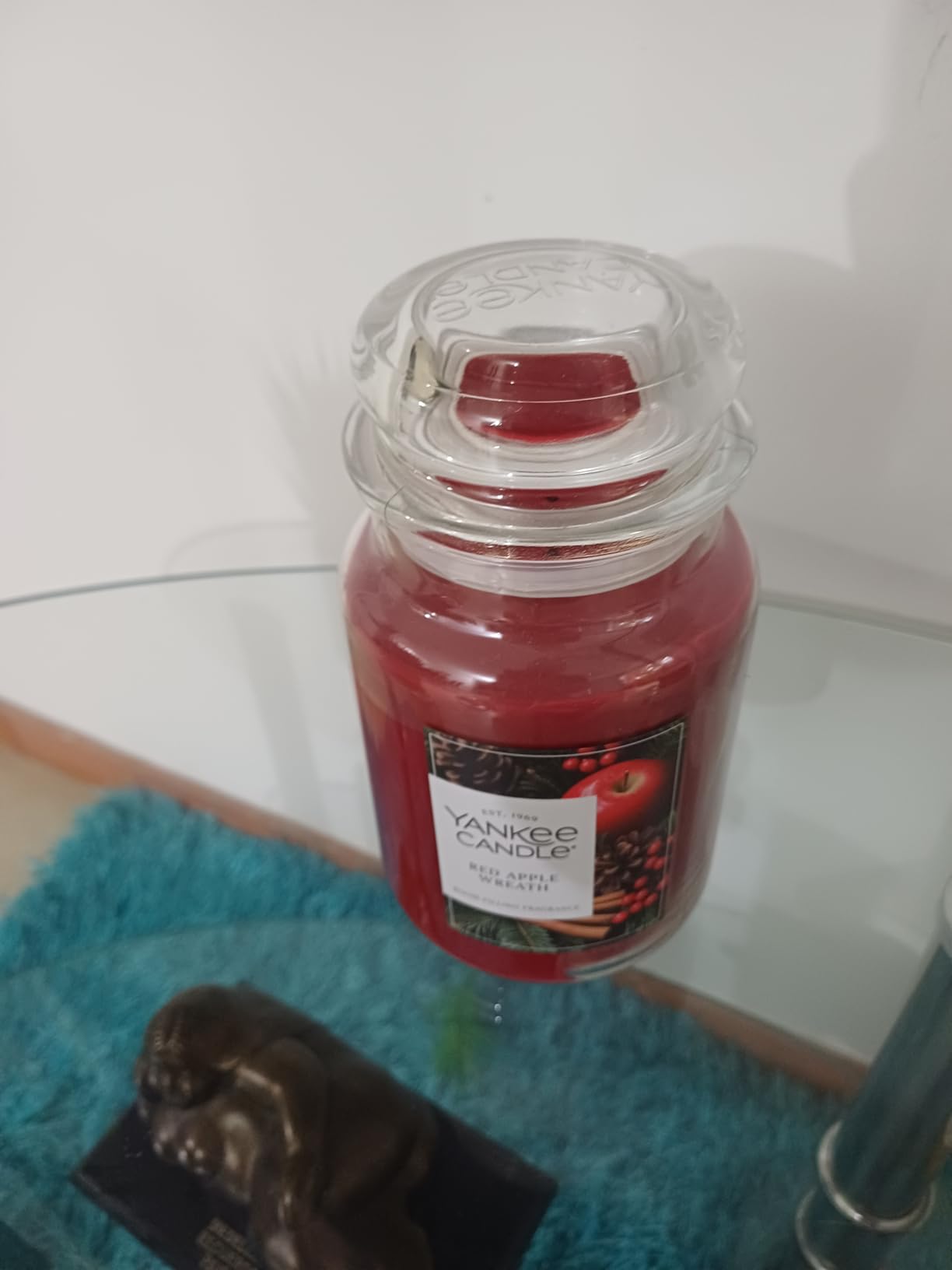 Yankee Candle Balsam & Cedar, Holiday Scented Candle, 22oz Large Jar with up to 150 Hour Burn Time, Giftable Customer Review Yankee Candle Balsam & Cedar, Holiday Scented Candle, 22oz Large Jar with up to 150 Hour Burn Time, Giftable - Customer Photo 2