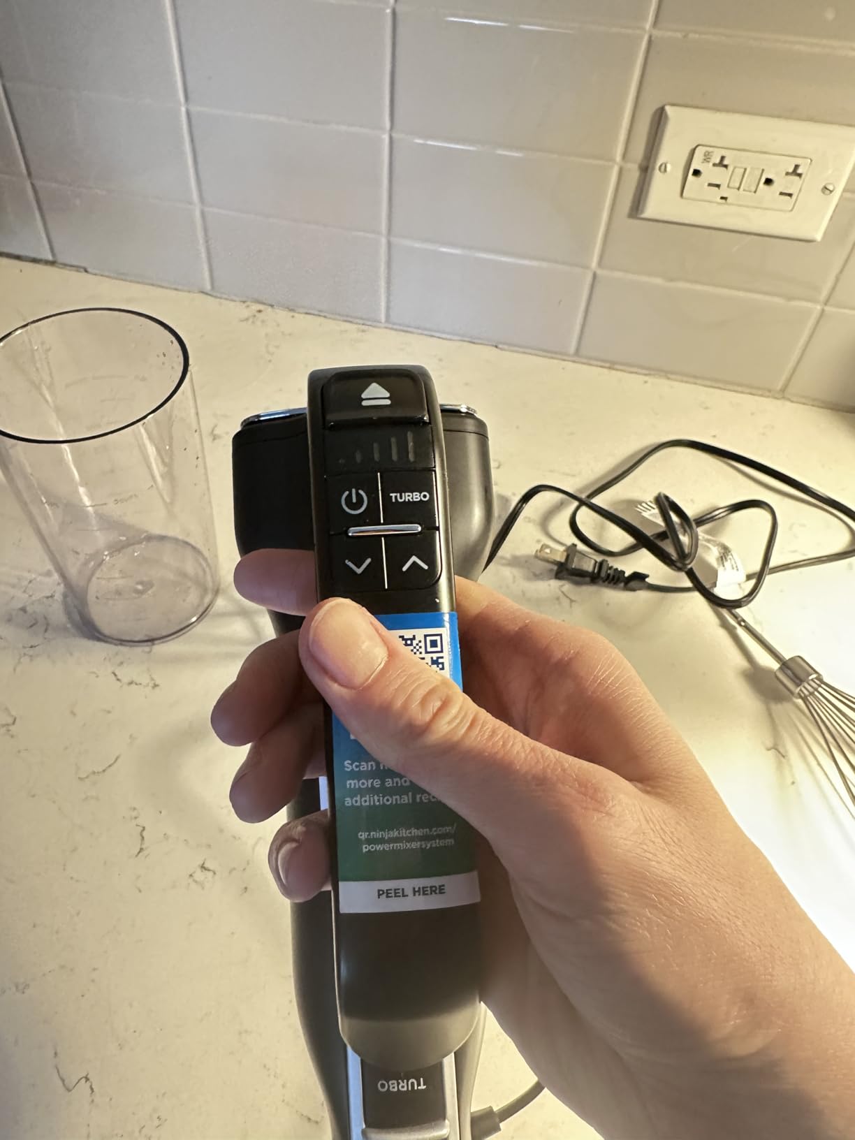 Ninja Immersion Blender and Whisk, Hand Stick Blender, 4 Speeds, with SplatterShield and PanProtect, 4-Cup Blending Vessel, Dishwasher Safe, 5-ft Cord, Ergonomic, Deep Navy, CI201ND - Customer Photo 2