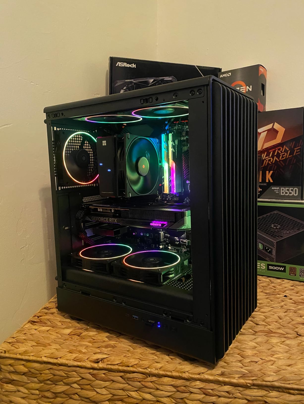 GIGABYTE GeForce RTX 5060 Gaming OC 8G Graphics Card, 8GB 128-bit GDDR7, PCIe 5.0, WINDFORCE Cooling System, GV-N5060GAMING OC-8GD customer photo 1
