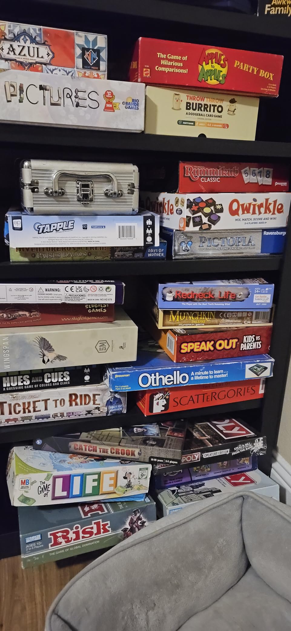 Asmodee Ticket to Ride Board Game (2025 Refresh) - A Cross-Country Train Adventure for Friends and Family, Strategy Game for Kids & Adults, Ages 8+, 2-5 Players, 30-60 Minute Playtime - Customer Photo 1