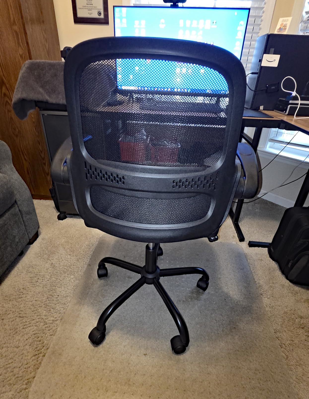 Ergonomic Mesh Office Chair for Home Office, Flip-Up Arms, Breathable Mesh Back & Thick Seat Cushion, Swivel Rolling Computer Desk Chair, BIFMA Certified, Supports 300 lbs (Black Frame/Black Seat) Customer Review Ergonomic Mesh Office Chair for Home Office, Flip-Up Arms, Breathable Mesh Back & Thick Seat Cushion, Swivel Rolling Computer Desk Chair, BIFMA Certified, Supports 300 lbs (Black Frame/Black Seat) - Customer Photo 2