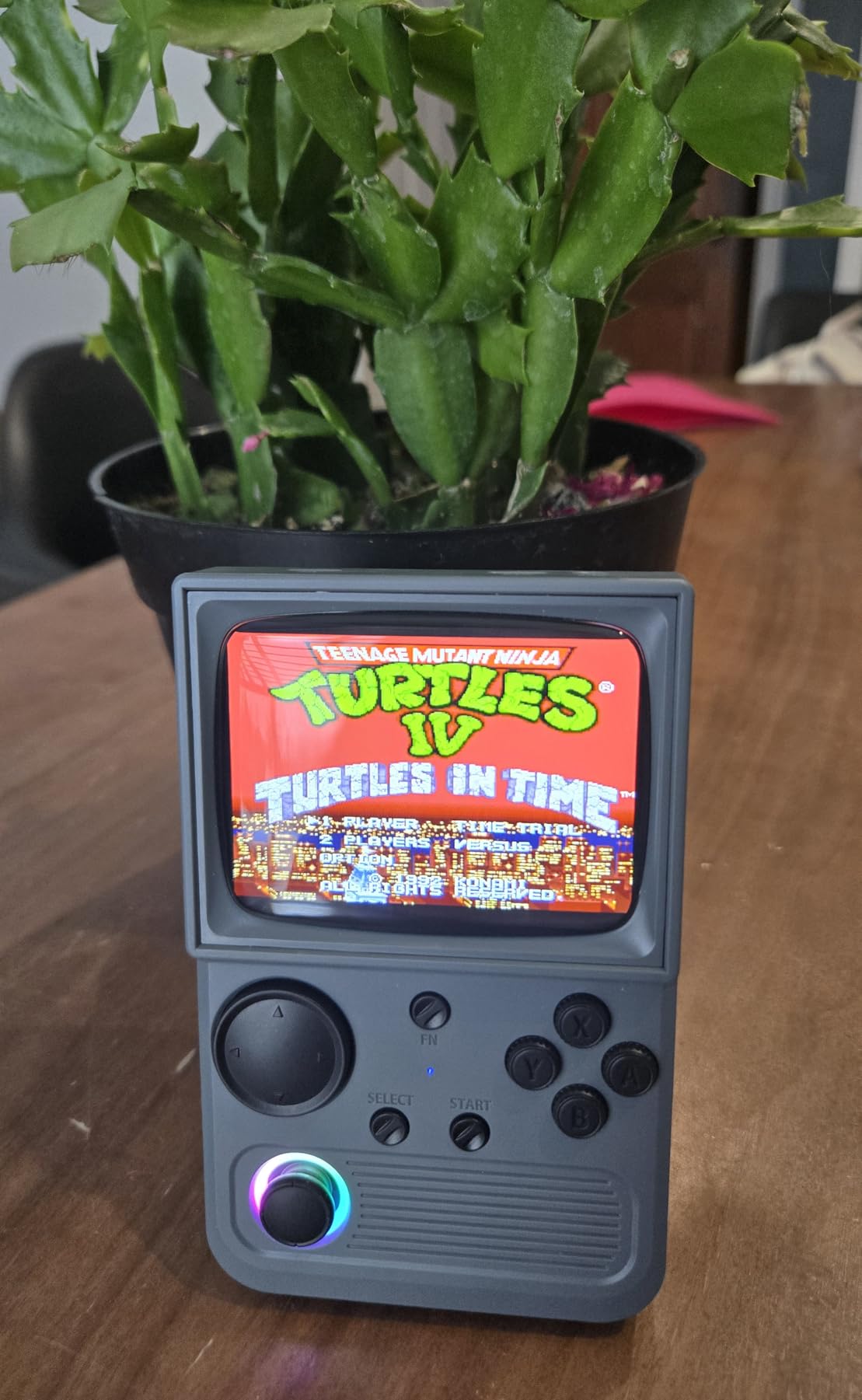 R36T Retro Gaming Console, 3.5''IPS Screen CRT-Inspired, Handheld Game Console with 18000+ Classic Games Supports WiFi Networked Fighting and OTG, 3500mAh Battery with Portable Case (R36T-Grey 64GB) customer photo 1