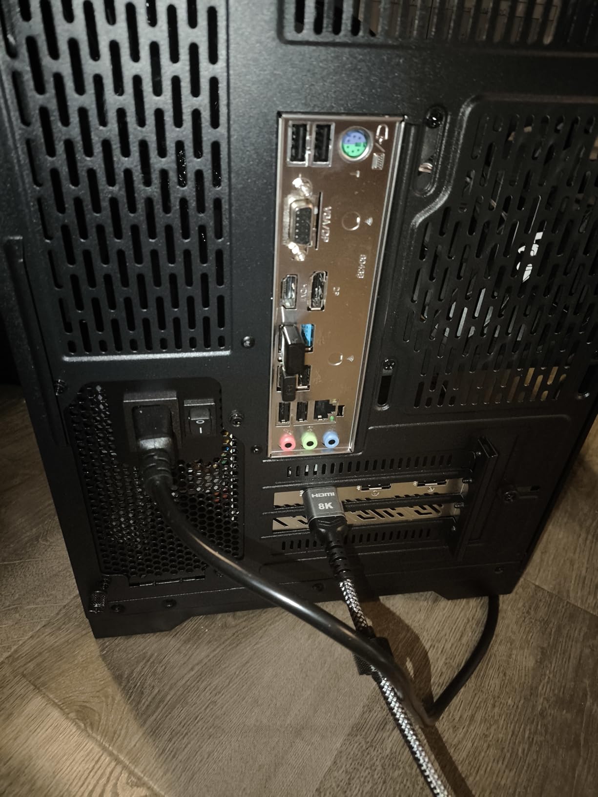 ViprTech Reaper 2.5 Liquid-Cooled PC - AMD Ryzen 7 8700F (5.0Ghz Turbo), AMD RX 9060 XT 16GB, 16GB DDR5 RAM, 1TB NVMe SSD, 800W Gold PSU, VR-Ready, WiFi BT, Win 11, Gaming Desktop Computer customer photo 2