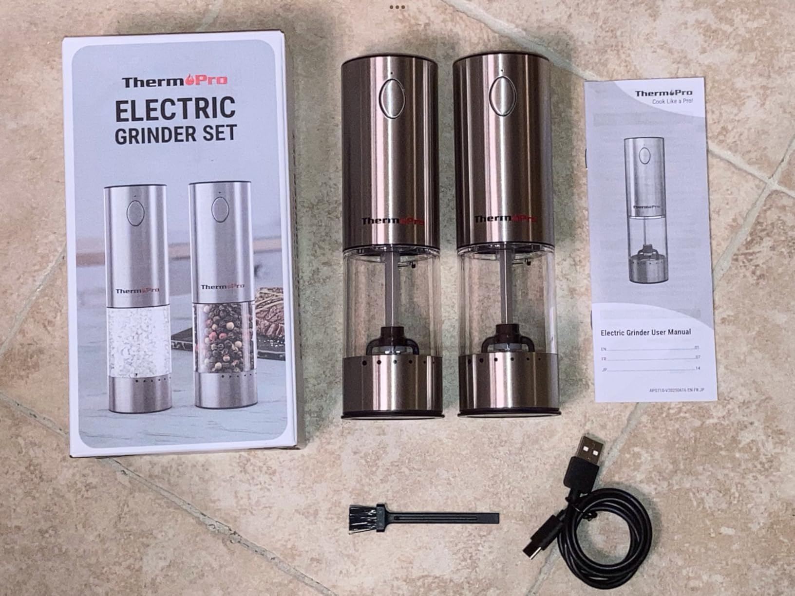 TempPro 100ml Electric Salt and Pepper Grinder Set Rechargeable, Automatic Pepper Grinder Shakers with External Adjustment, Refillable Pepper Mill Set with Cover & LED, 2-Pack(Previously ThermoPro) - Customer Photo 2