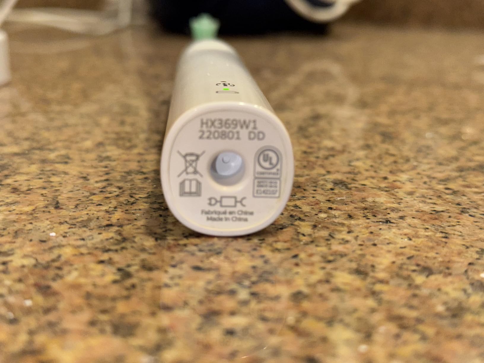 Philips Sonicare C2 Plaque Control - Genuine Replacement Electric Toothbrush Heads, White, 6 Pack Up to 18 Month Supply, HX9026/77 Customer Review Philips Sonicare C2 Plaque Control - Genuine Replacement Electric Toothbrush Heads, White, 6 Pack Up to 18 Month Supply, HX9026/77 - Customer Photo 2
