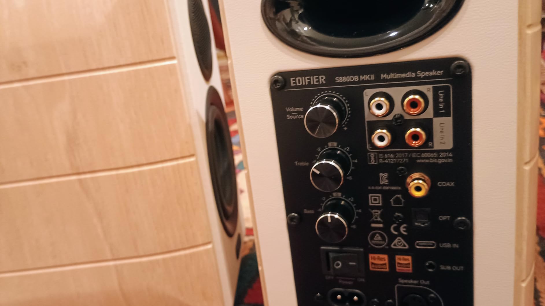 Edifier S880DB MKII Hi-Fi Bookshelf Speakers, Premium 2.0 Active Speaker System, 88W RMS, Hi-Res Audio with LDAC, Bluetooth/USB-C/Optical/Coaxial/RCA Input, Subwoofer Output, Dark Wood - Customer Photo 1