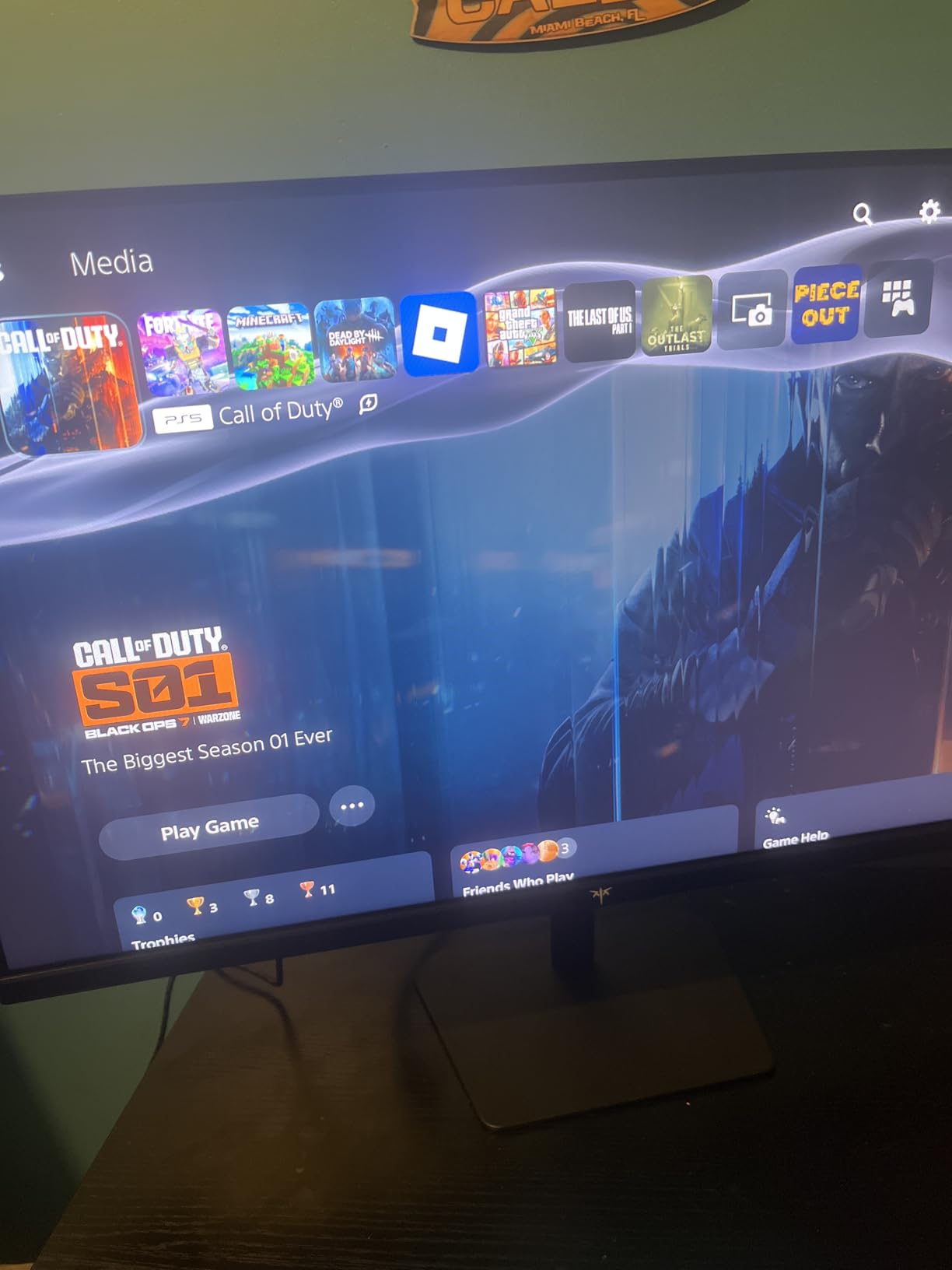 KTC 27 Inch 4K Gaming Monitor, Dual Mode UHD 160Hz & FHD 320Hz, Fast IPS, HDR400, Adaptive Sync, 90W Type-C, HDMI 2.1 & DP 1.4, Height Adjustment, VESA, KVM Support customer photo 2
