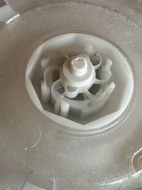 Zyliss Swift Dry Stainless Steel Salad Spinner - Fruit Cleaner & Lettuce Spinner with Push Pump - Non-Slip Bowl - Dishwasher Safe - Large Customer Review Zyliss Swift Dry Stainless Steel Salad Spinner - Fruit Cleaner & Lettuce Spinner with Push Pump - Non-Slip Bowl - Dishwasher Safe - Large - Customer Photo 1
