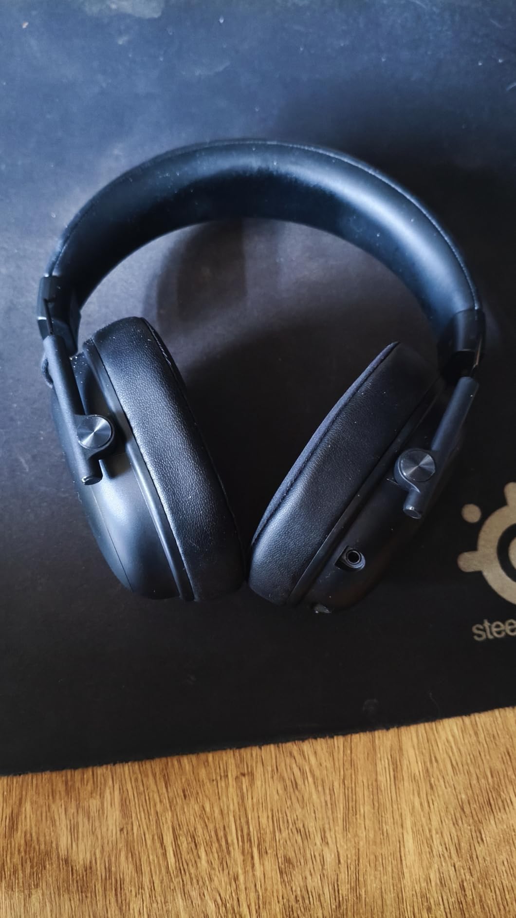 Razer BlackShark V3 X HyperSpeed Wireless Gaming Headset for PC: 50mm Drivers - Cardioid Mic - 2.4 GHz, Bluetooth, USB - Works with Mac, PS5, Nintendo Switch, Smartphone - 70 Hr Battery - Black customer photo 1