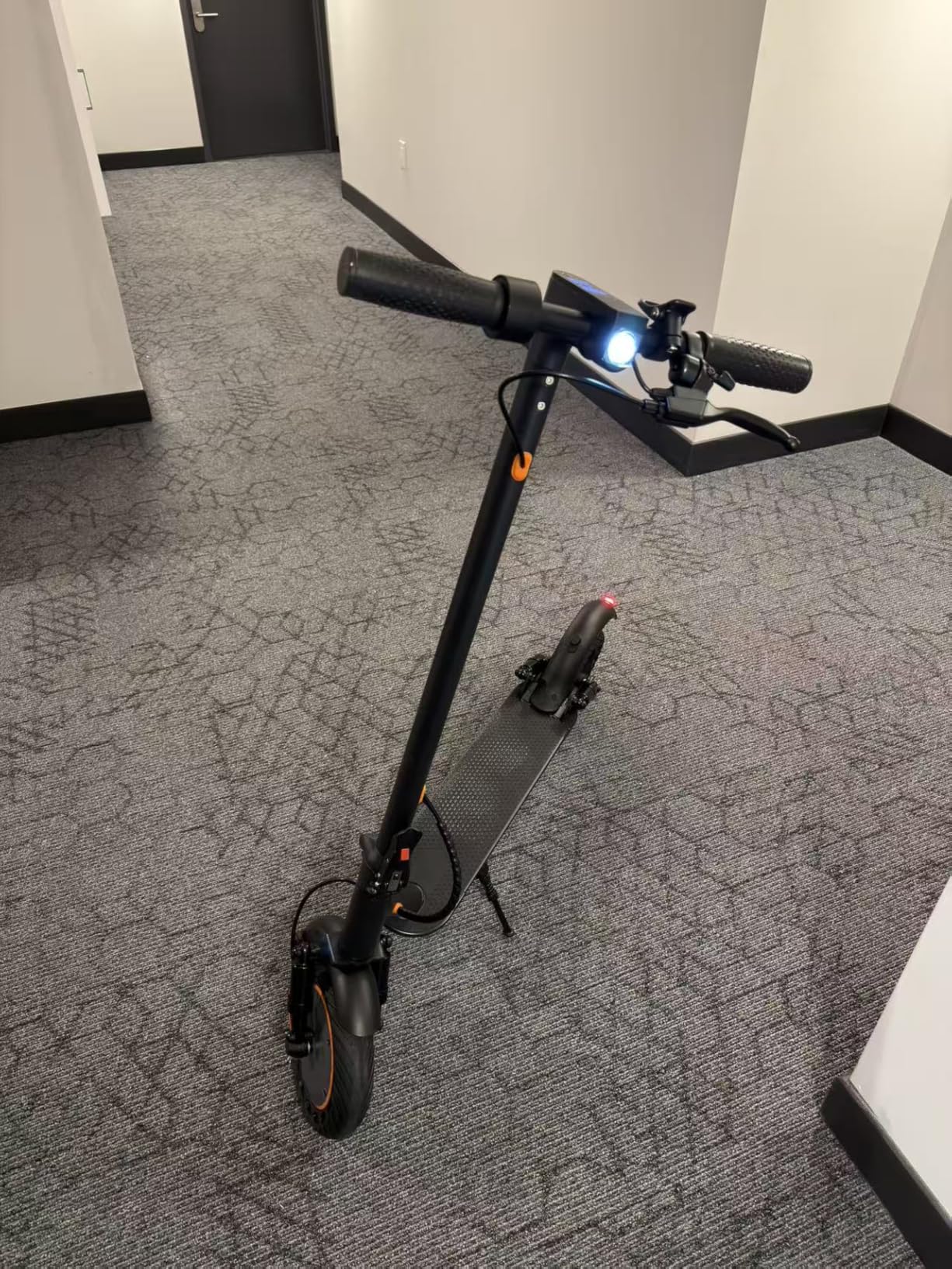 NAVIC Electric Scooter for Adults，Top Speed 19/22 MPH，Range 19/22/28 Miles，8.5