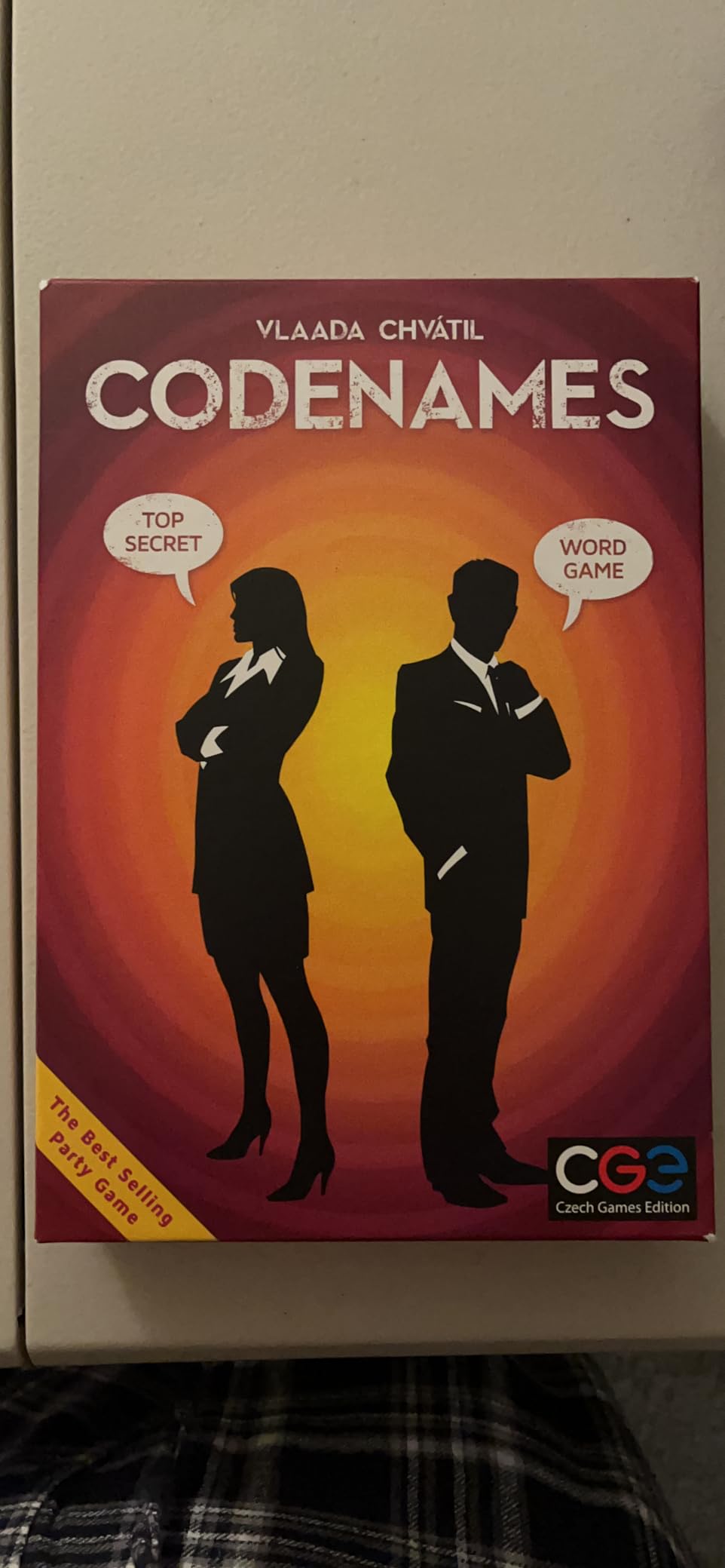 CGE Codenames Board Game (2nd Edition) The Top Secret Word Association Party Game for Friends & Family Game Nights, 4+ Players - Customer Photo 3