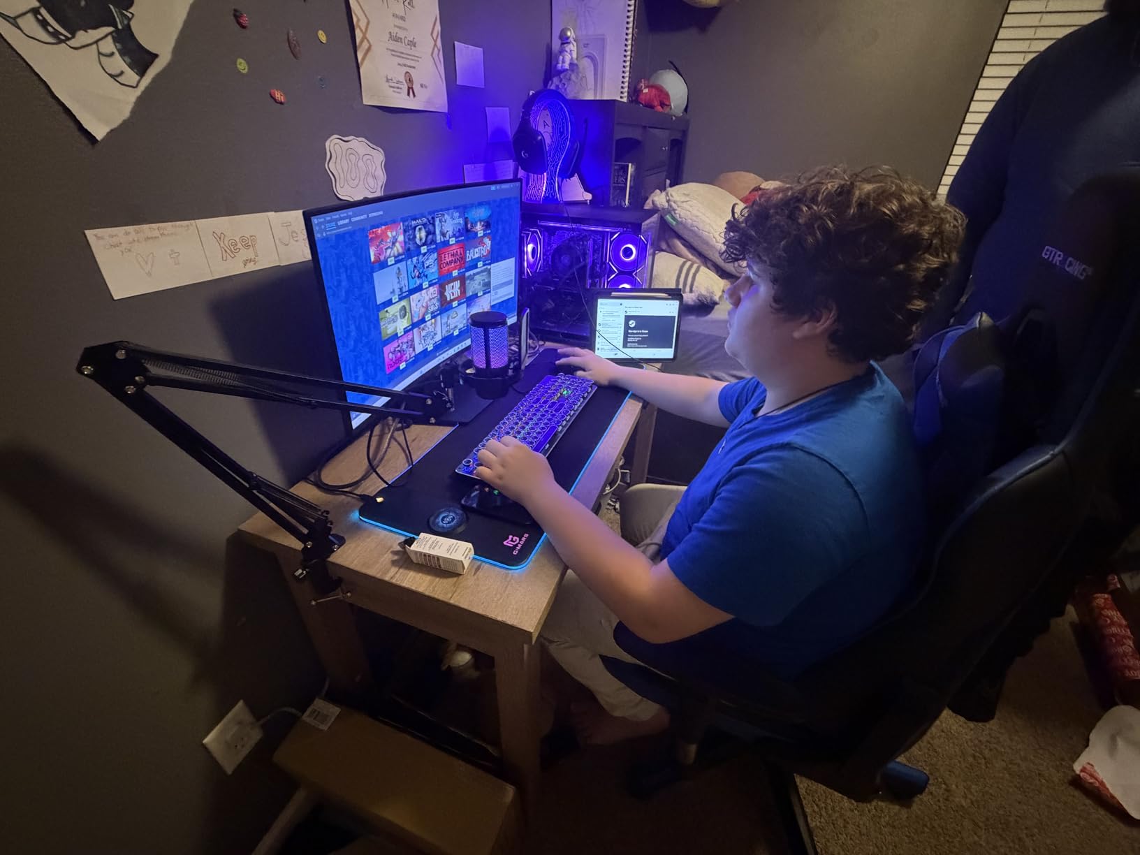 Gaming PC Desktop Computer, Ryzen 7 5700X, RTX 5060, 32GB DDR4 RAM and 1TB M.2 NVMe SSD, 240 Liquid Cooler, ARGB Fans, Game Design Office customer photo 1