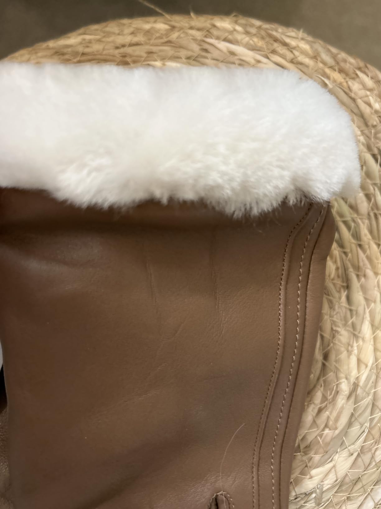 UGG Women's Sheepskin Cuff Gloves with Touchscreen Fingertips, Genuine Leather Exterior, Fur Trim, and Logo Detail - Customer Photo 1