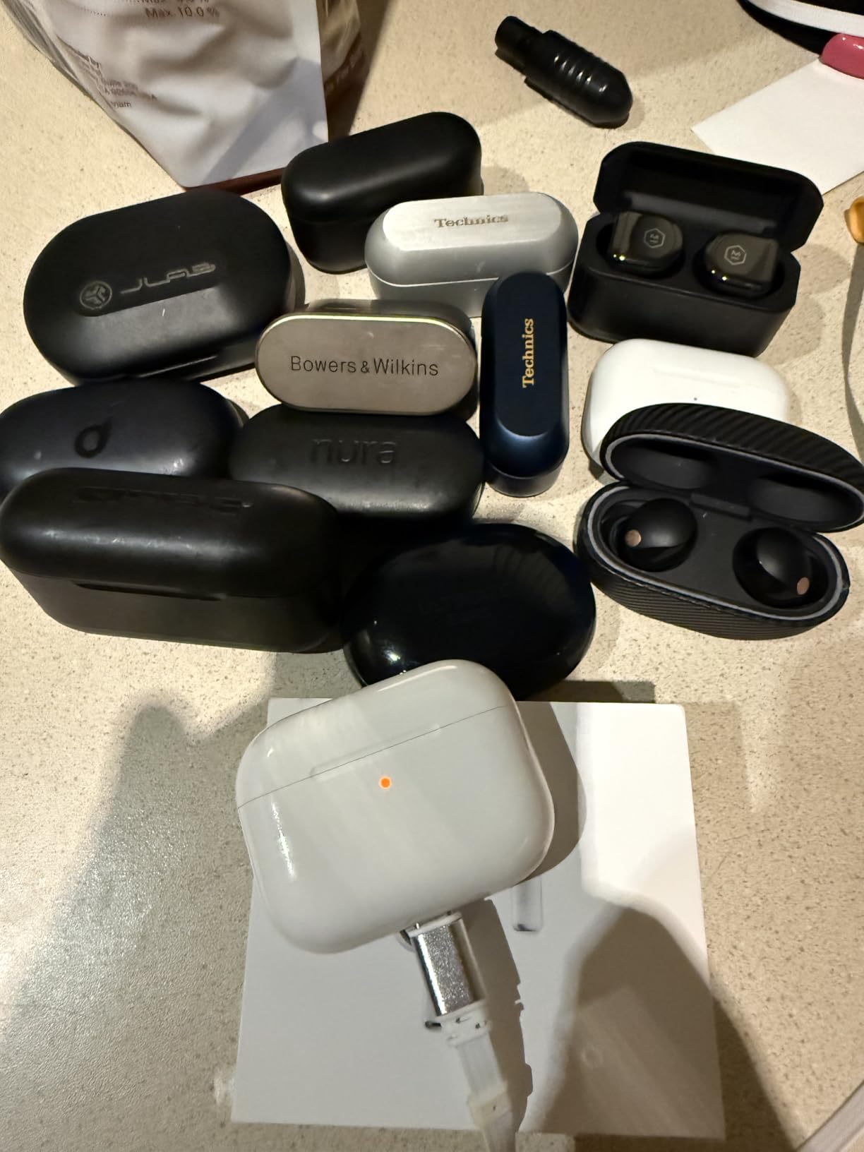 Apple AirPods Pro 3 Wireless Earbuds, Active Noise Cancellation, Live Translation, Heart Rate Sensing,Hearing Aid Feature,Bluetooth Headphones,Spatial Audio, High-Fidelity Sound, USB-C Charging, White - Customer Photo 2