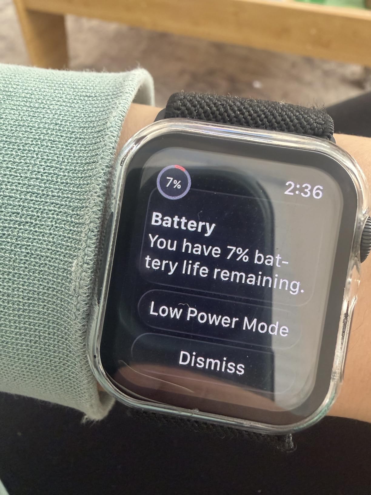 Apple Watch SE 3 [GPS 40mm] Smartwatch with Starlight Aluminum Case with Starlight Sport Band - S/M. Fitness and Sleep Trackers, Heart Rate Monitor, Always-On Display, Water Resistant customer photo 1