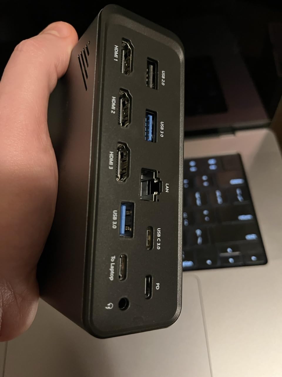 TobenONE 18 in 1 Laptop Docking Station 3 Monitors, Triple 4K Display with 3 HDMI, 9 USB Ports, Gigabit Ethernet, PD3.0, for Windows/Dell/Lenovo/HP/Thinkpad Laptops (No Power Adapter) Customer Review TobenONE 18 in 1 Laptop Docking Station 3 Monitors, Triple 4K Display with 3 HDMI, 9 USB Ports, Gigabit Ethernet, PD3.0, for Windows/Dell/Lenovo/HP/Thinkpad Laptops (No Power Adapter) - Customer Photo 4
