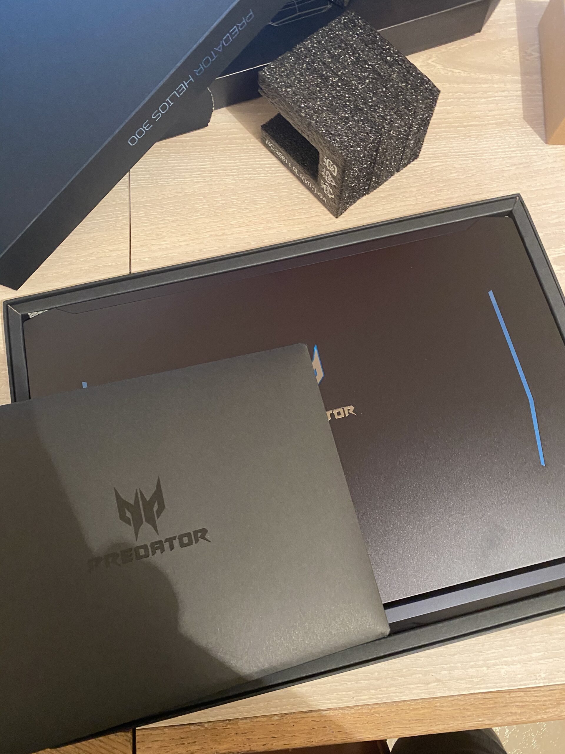 Acer Predator Helios Neo 16S AI Gaming Laptop, Intel Core Ultra 9 275HX Up to 13 NPU Tops, GeForce RTX 5070Ti, 32 GB DDR5, 1 TB SSD, 16