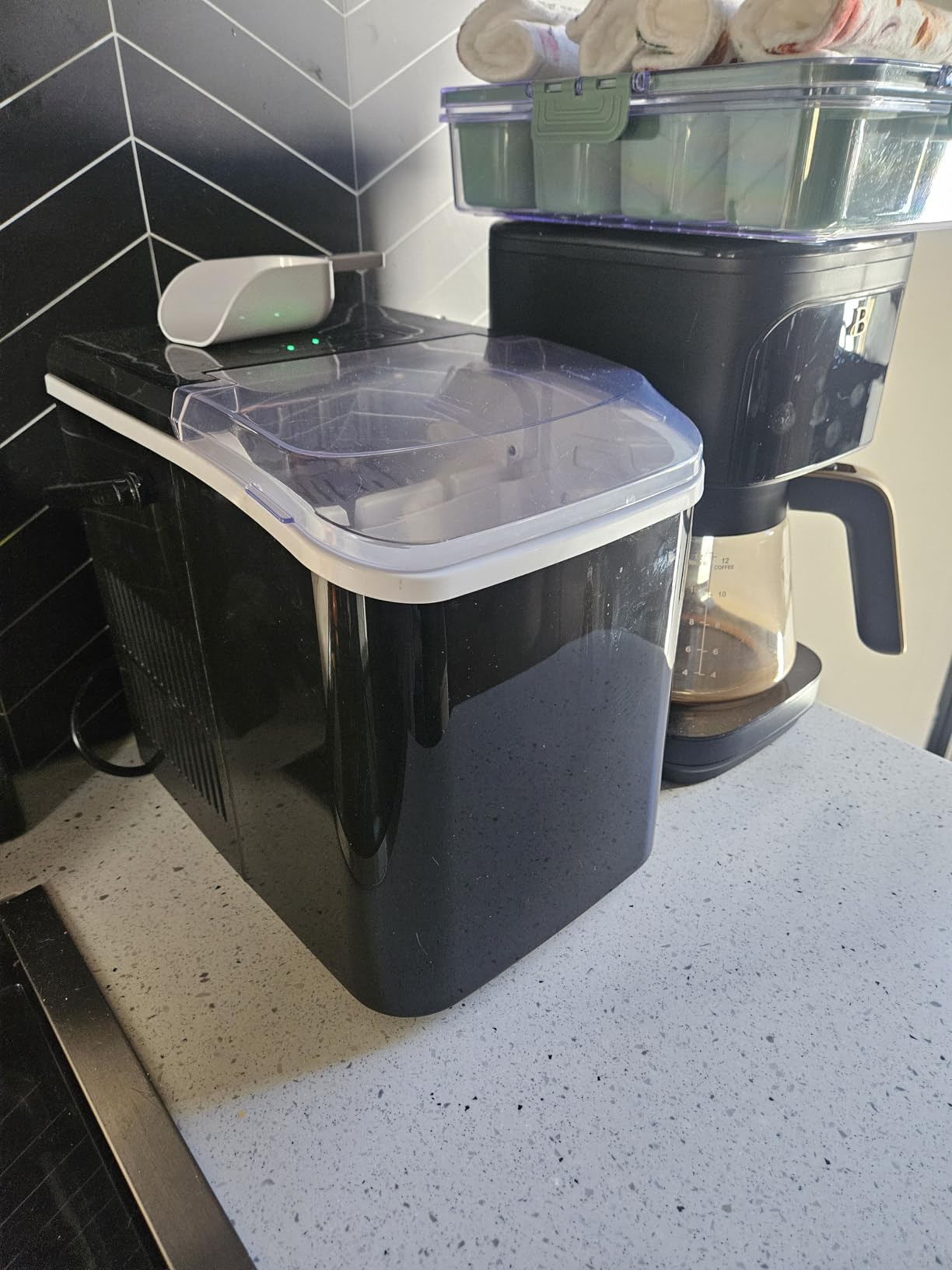 NEWBULIG Ice Makers Countertop with Handle, Portable Ice Machine, 9 Bullet Cubes in 6 Mins, 26lbs in 24Hrs, Auto-Cleaning, with Basket and Scoop, for Home, Kitchen, RV, Camping, Black customer photo 1