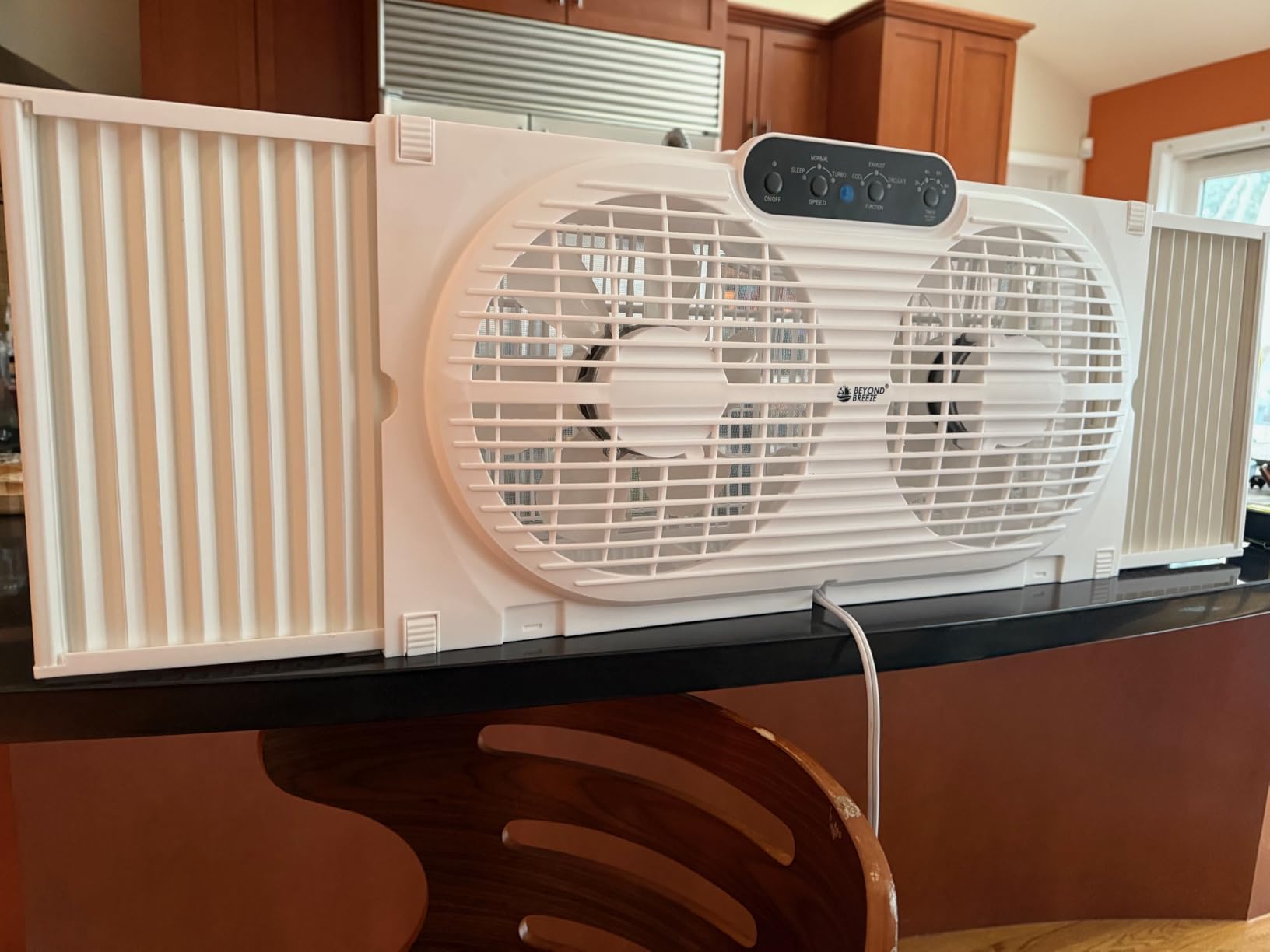 BEYOND BREEZE Twin Window Fan with Reversible Airflow, 9-Inch Window Fan with Remote Control and 3 Speeds, Expandable Window Exchaust Fans for Home Bedroom - Customer Photo 2