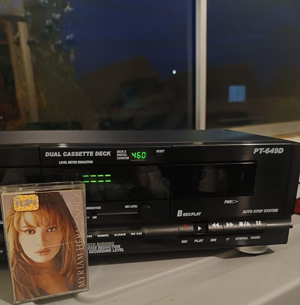 Pyle Home Digital Dual Cassette Deck Media Player with RCA Cables Switchable Rack Mounting Hardware CrO2 Tape Selector - 110V/220V customer photo 2