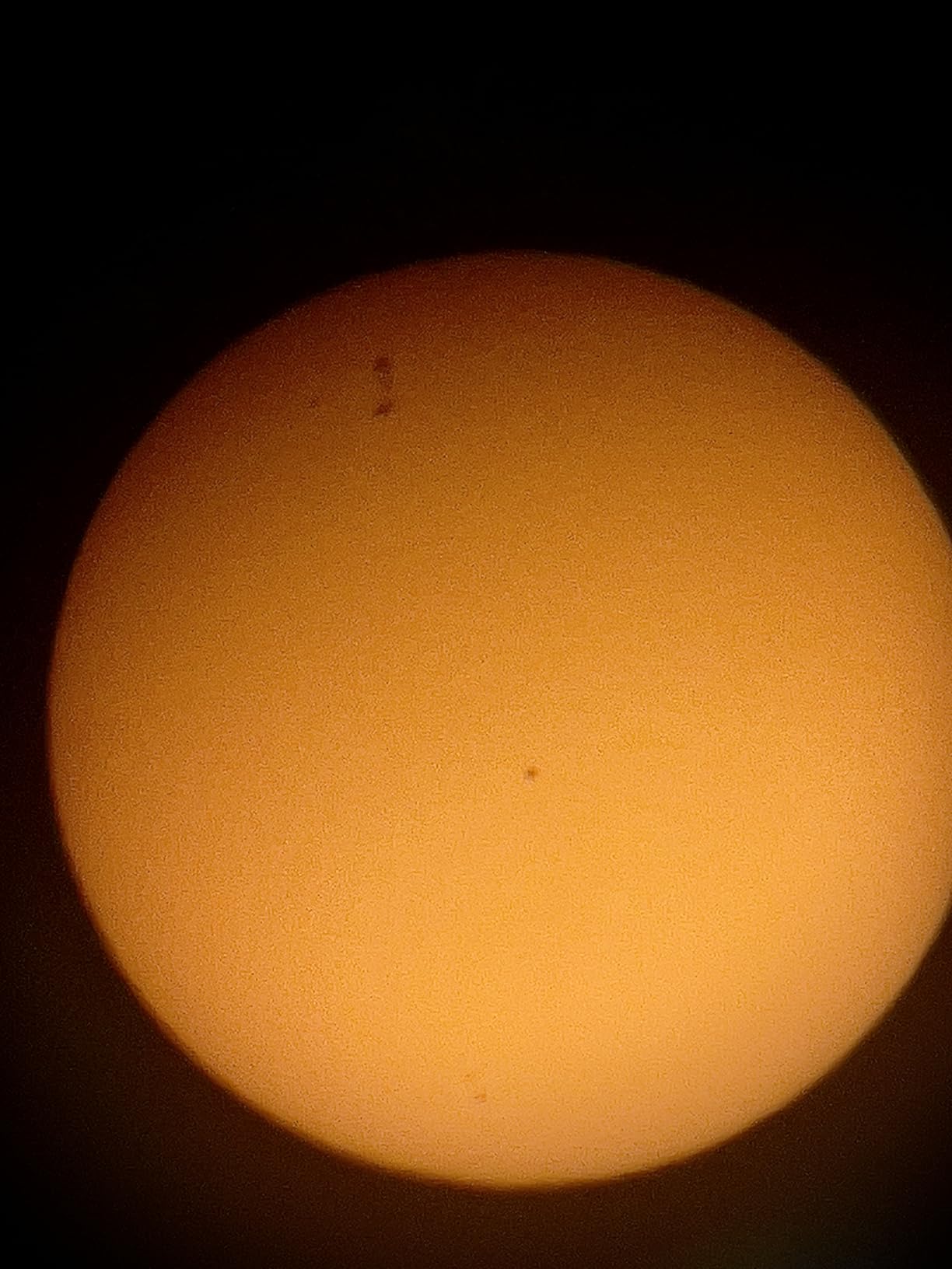 Celestron - EclipSmart Safe Solar Eclipse Telescope Filter - Meets ISO 12312-2:2015(E) Standards - Works with Existing 127 and 130 Telescopes - Observe Solar Eclipses and Sunspots - Safe, Snug Fit customer photo 2