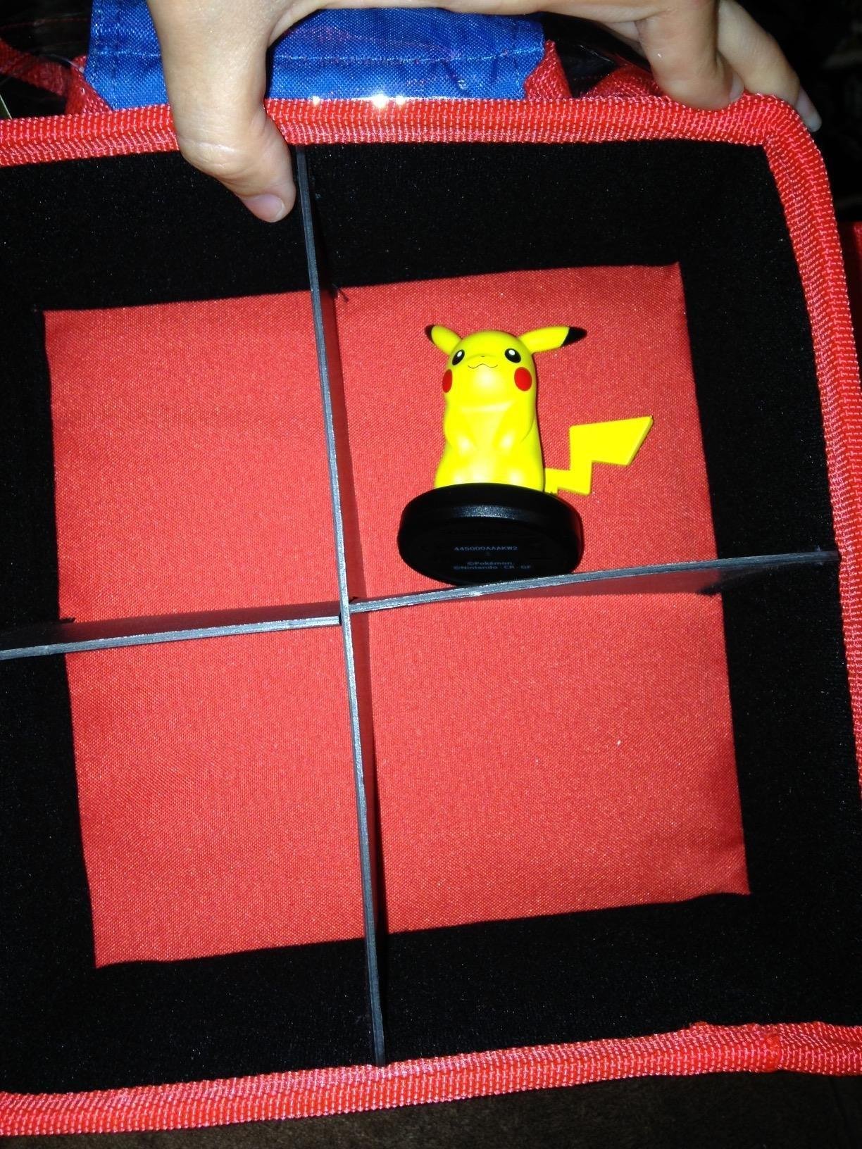 HORI amiibo 8 Figure Travel Case Mario and Friends customer photo 1