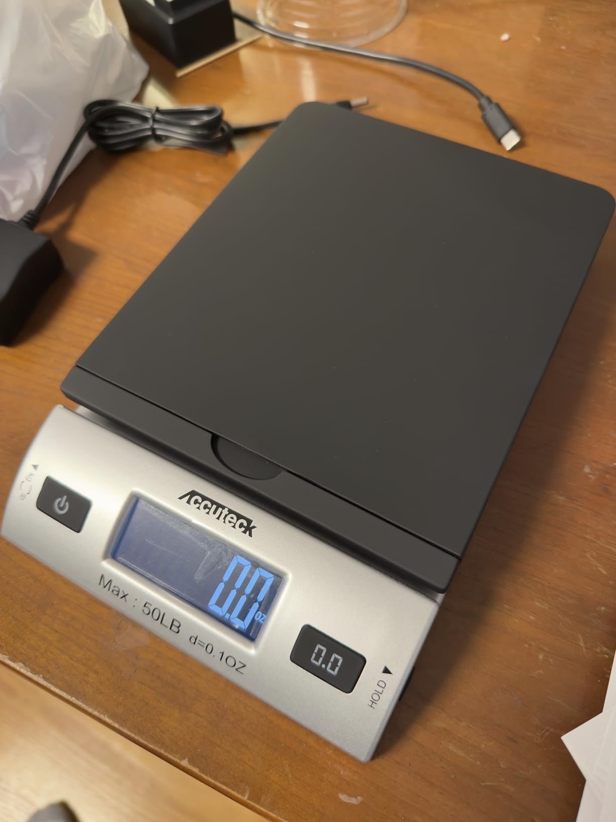 Accuteck 8250 High Accuracy Digital Shipping Scale and Postal Scale, 0.1oz Precision, 50Lb customer photo 1
