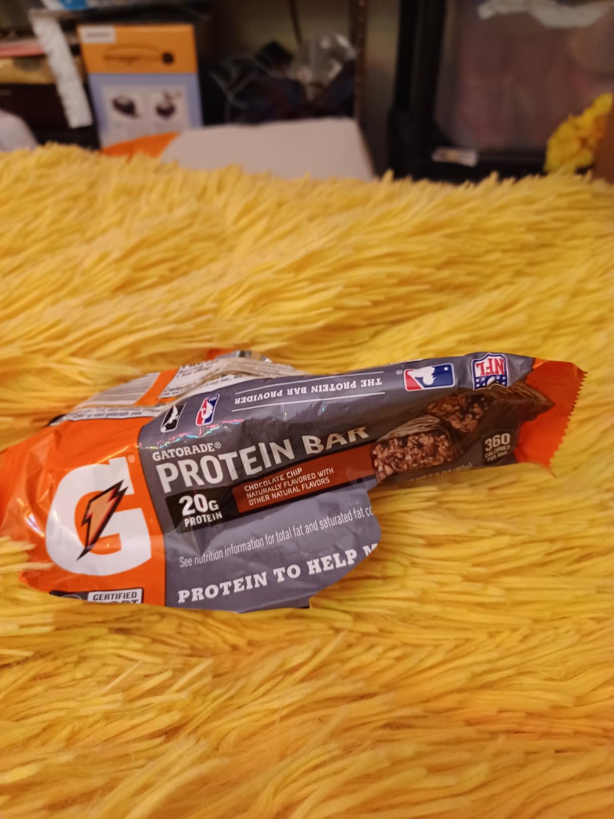 Gatorade Whey Protein Recover Bars, Chocolate Chip, 2.8 ounce, 20g Protein per Bar, Pack of 12 customer photo 2