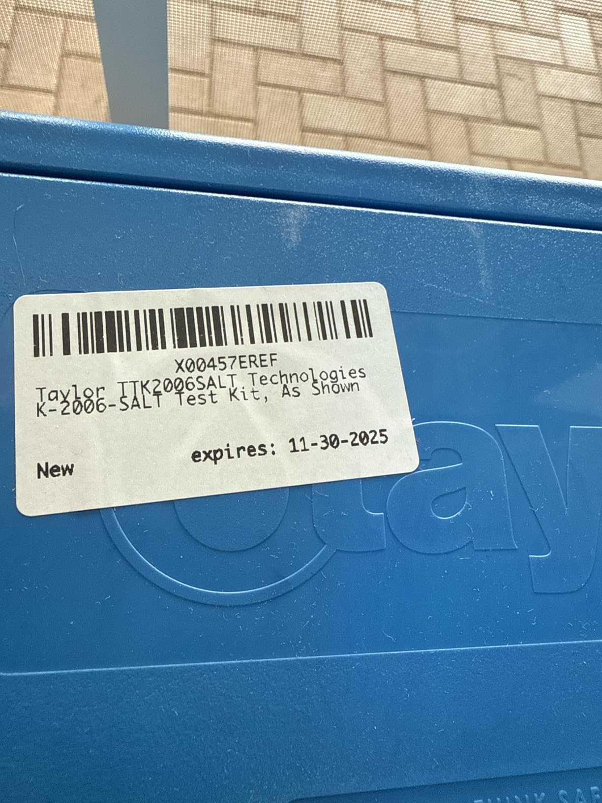 Taylor K-2006-SALT FAS-DPD, 9-in-1 Pool & Spa Test Kit, Free & Combined Chlorine, pH, Acid & Base Demand, Total Alkalinity, Calcium Hardness, Cyanuric Acid (CYA), and Chloride (Sodium Chloride) customer photo 2