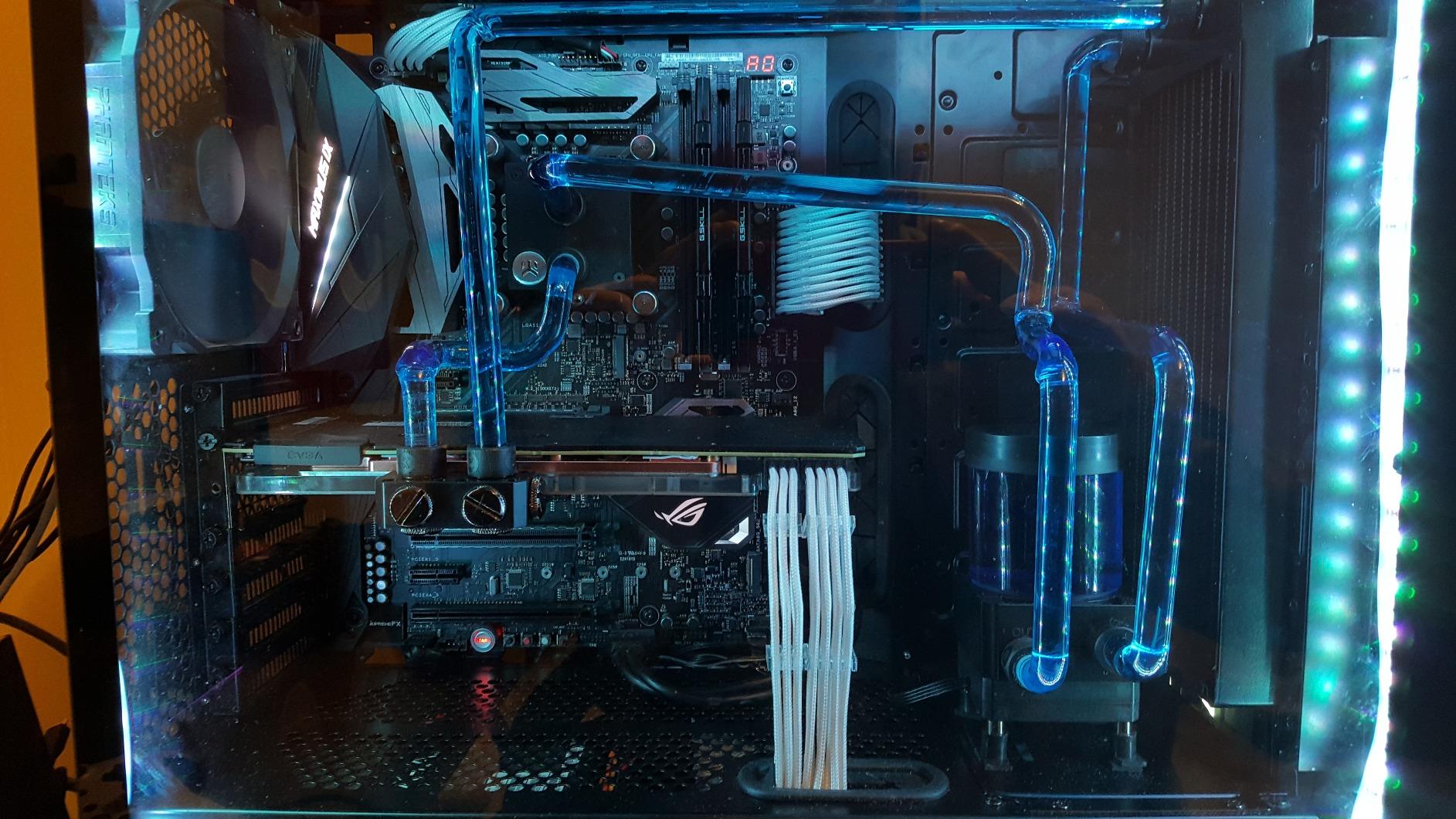 Phanteks 24 Pin/ 8pin (4+4) M/B, 8pin (6+2) PCI-E Extension Cable Kit 500mm Length, White (PH-CB-CMBO_WT) customer photo 1