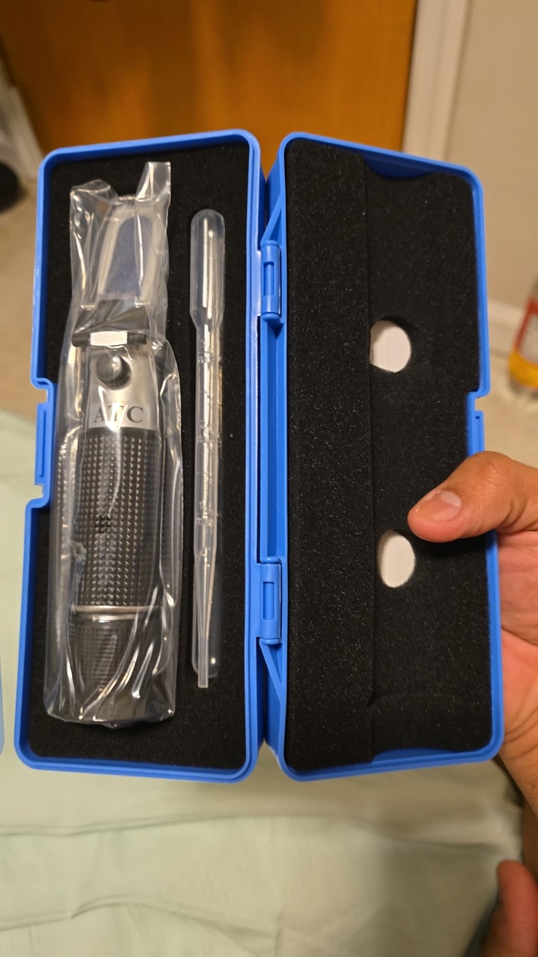 aichose Brix Refractometer with ATC, Dual Scale - Specific Gravity & Brix, Hydrometer in Wine Making and Beer Brewing, Homebrew Kit customer photo 1