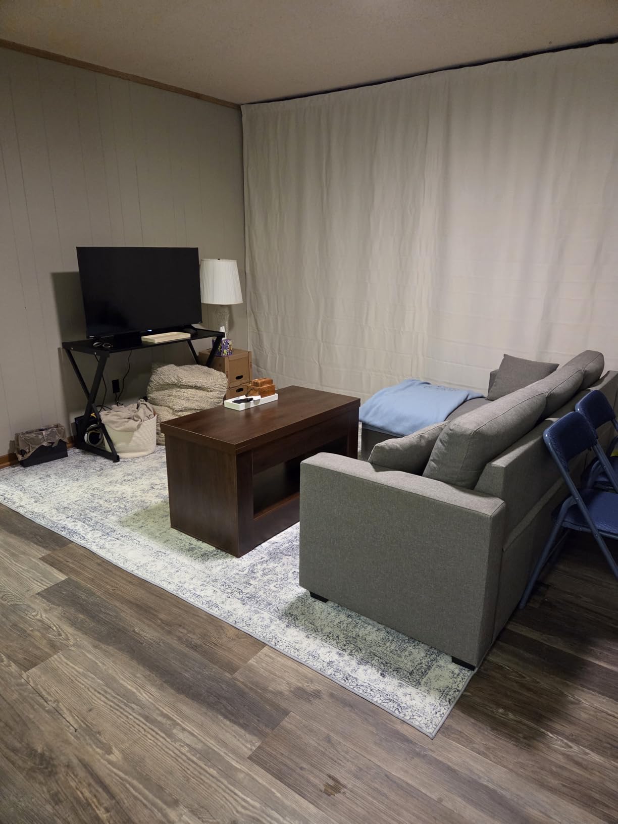 Soundsulate™ 1/2 lb Mass Loaded Vinyl (MLV) Soundproofing, Noise Barrier 4' x 50' (200 sf) - See Options, Made in USA customer photo 1