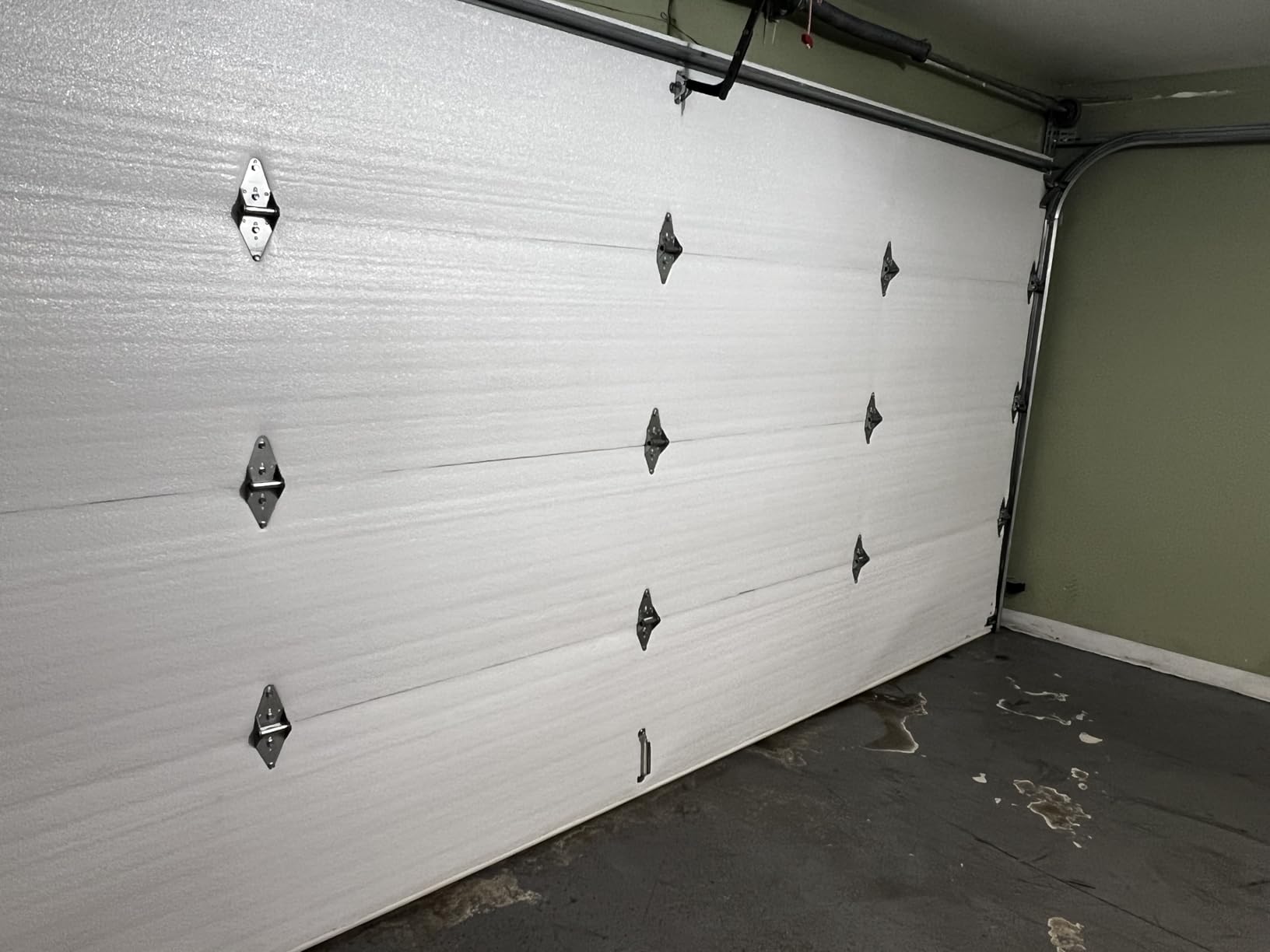 NASA TECH White Reflective Foam Core 2 Car Garage Door Insulation Kit 18FT (WIDE) x 8FT (HIGH) R Value 8.0 Made in USA New and Improved Heavy Duty Double Sided Tape (ALSO FITS 18X7) customer photo 2