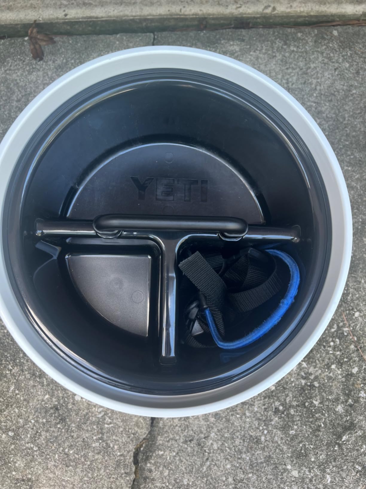 YETI LoadOut Bucket Caddy Accessory customer photo 1