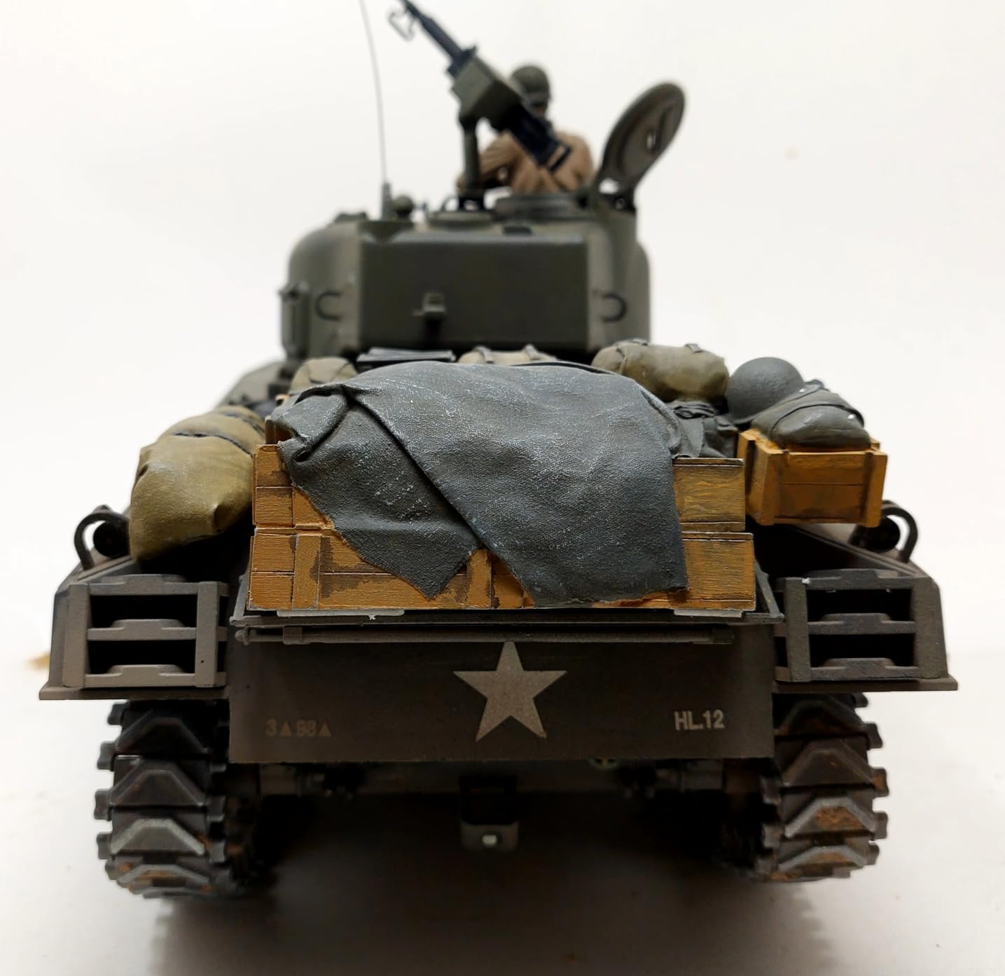 Modified TK7.0 Edition 1/16 2.4ghz Remote Control US M4A3 Sherman Tank Model(360-Degree Rotating Turret)(Steel Gear Gearbox)(3800mah Battery)(Metal Tracks & Sprocket Wheel & Idle Wheel) customer photo 1