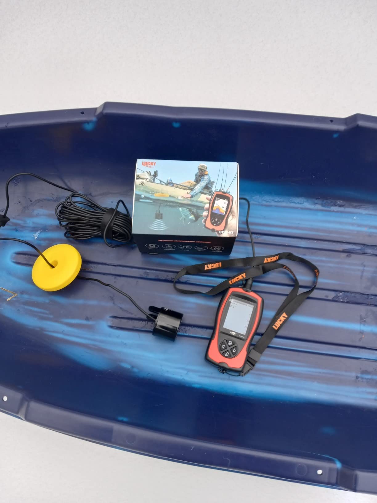LUCKY Portable Fish Finder Handheld Kayak Fish Finders Wired Fish Depth Finder Sonar Sensor Transducer for Boat Fishing Sea Fishing customer photo 2
