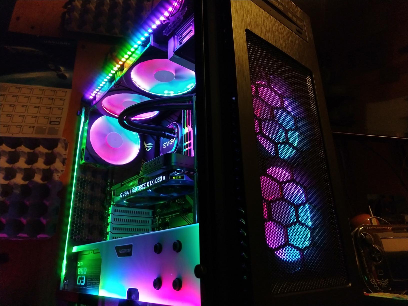 Phanteks Halos 120mm Digital LED Fan Frame, Black (PH-FF120DRGBP_BK01) customer photo 1