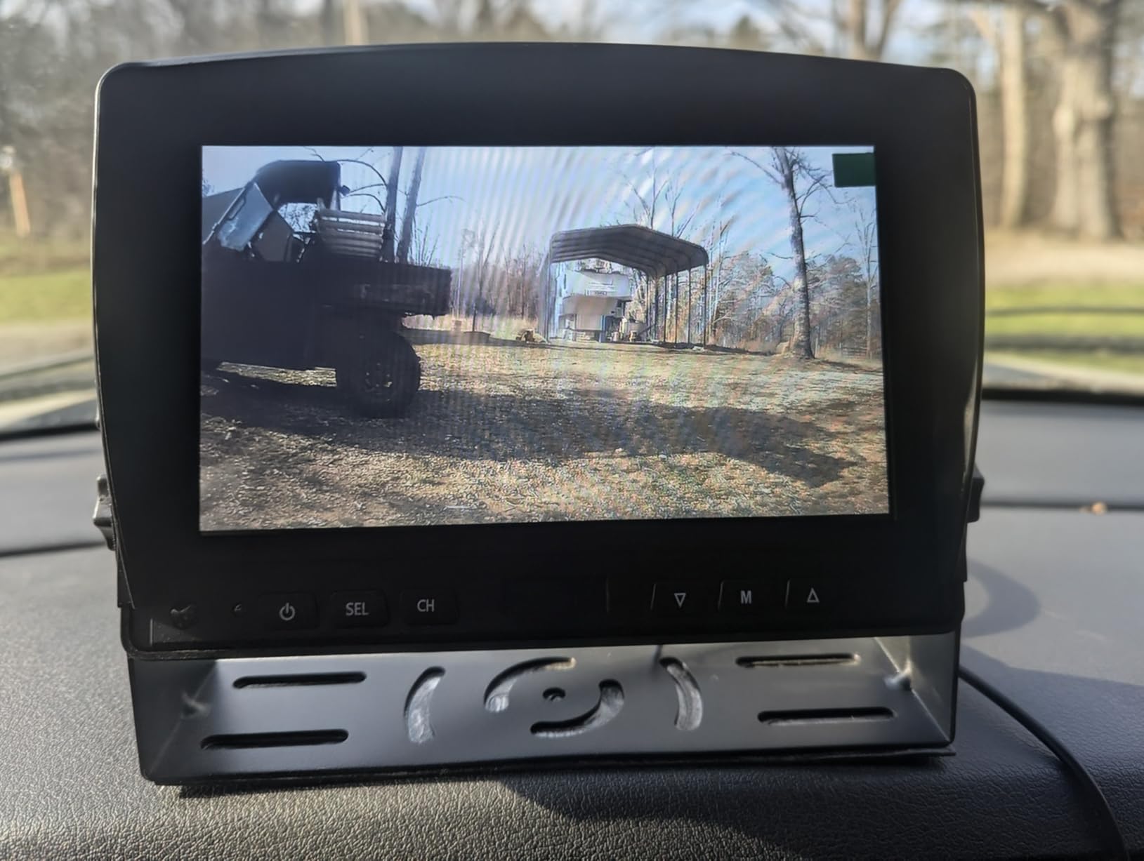 RV Backup Camera Plug and Play - No Delays 7 Inch HD 1080P Rear View Camera with IR Night Vision 2 Channels - Waterproof Reverse Camera for Truck Trailer Camper Tractor Y14 customer photo 1