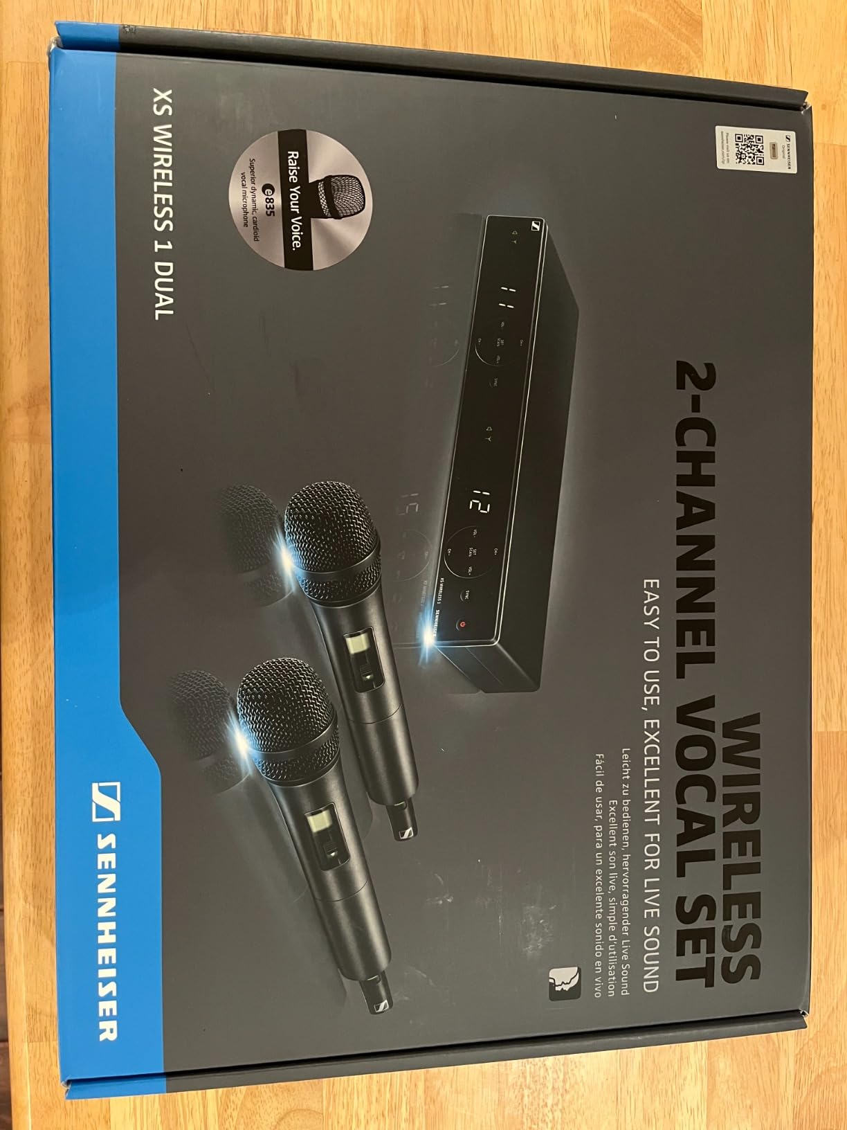 Sennheiser XSW 1-835 Dual Channel Wireless Microphone System,Black customer photo 2