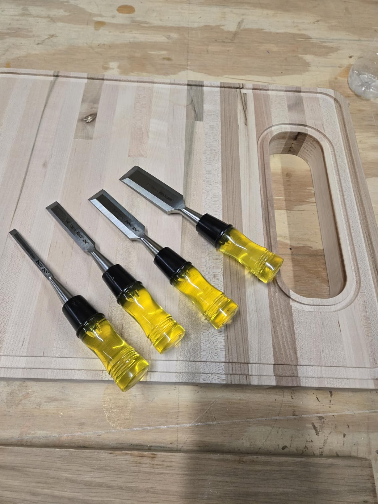 HURRICANE 4 Piece Wood Chisel Set for Woodworking. CR-V Steel Beveled Edge Blades with Safety Caps. Durable PVC High Impact Handle, for Precision Carving & DIY Projects customer photo 2