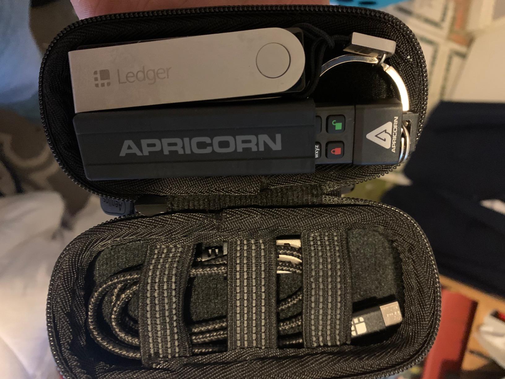 Apricorn ASK3-NX 8GB USB 3.1 Encrypted Secure Drive (ASK3-NX-8GB) customer photo 2